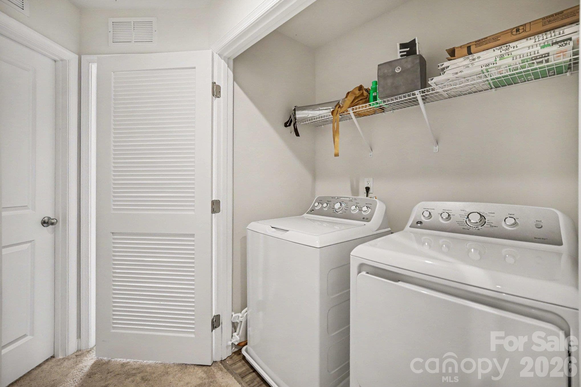 Townhouse at 6233 Cutwater Circle, Charlotte, photo 32 of 39