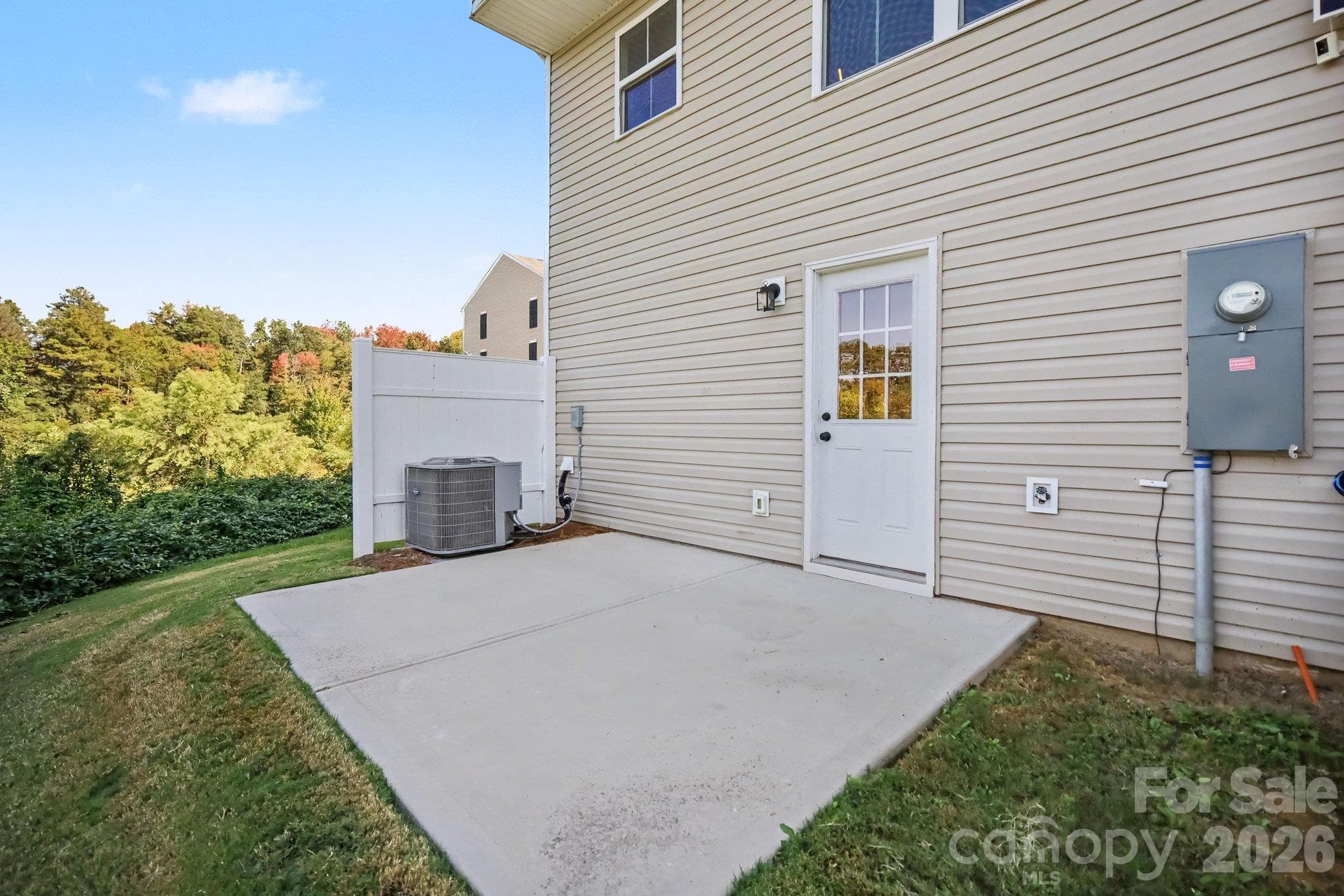 Townhouse at 6233 Cutwater Circle, Charlotte, photo 35 of 39