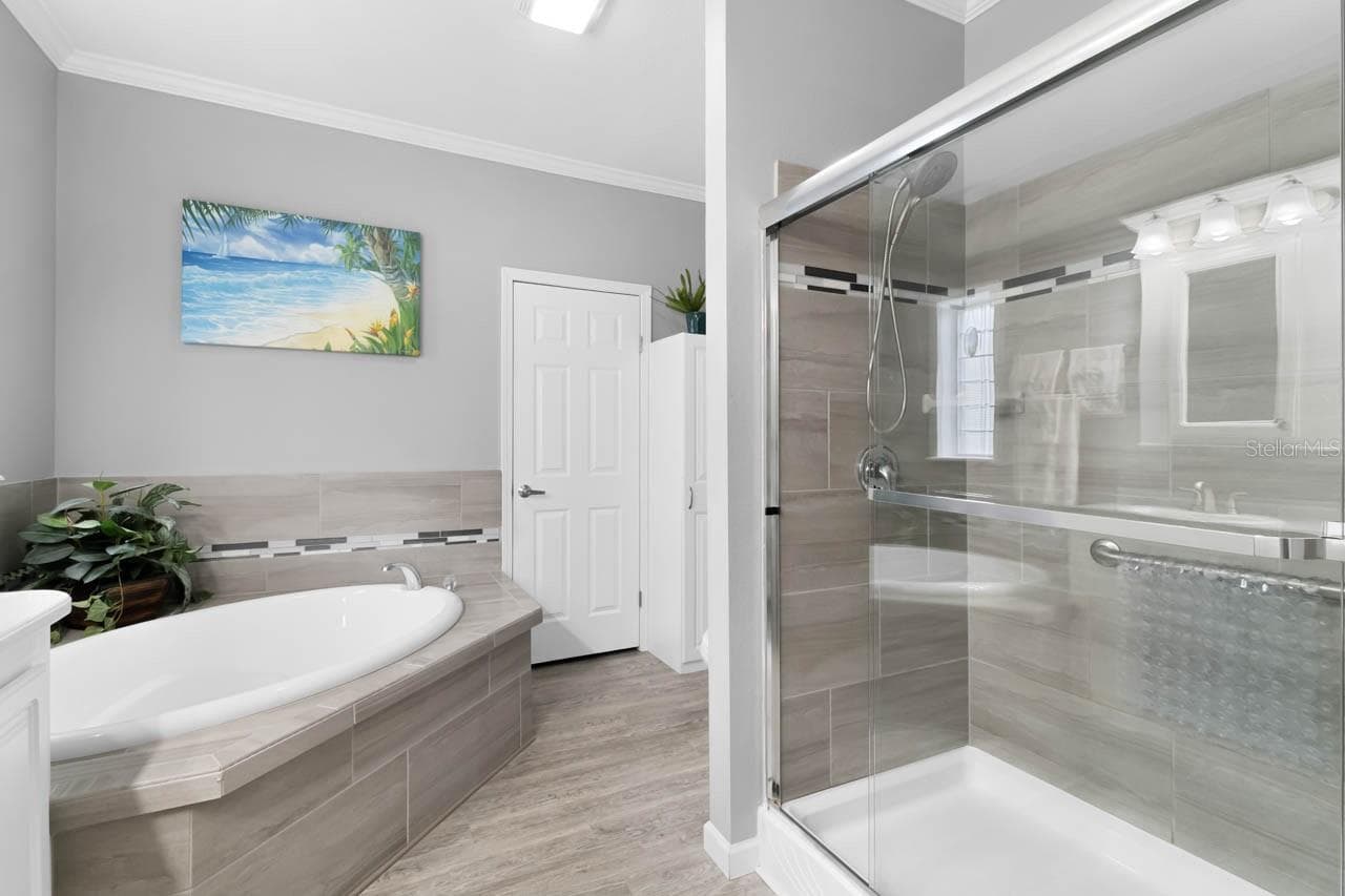 Manufactured Home at 102 E SAINT LUCIA LOOP, APOLLO BEACH, photo 20 of 49