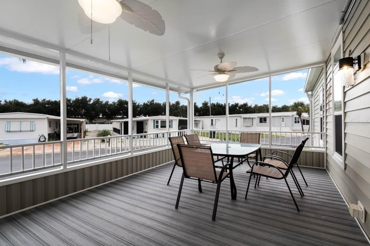 Manufactured Home at 102 E SAINT LUCIA LOOP, APOLLO BEACH, photo 31 of 49