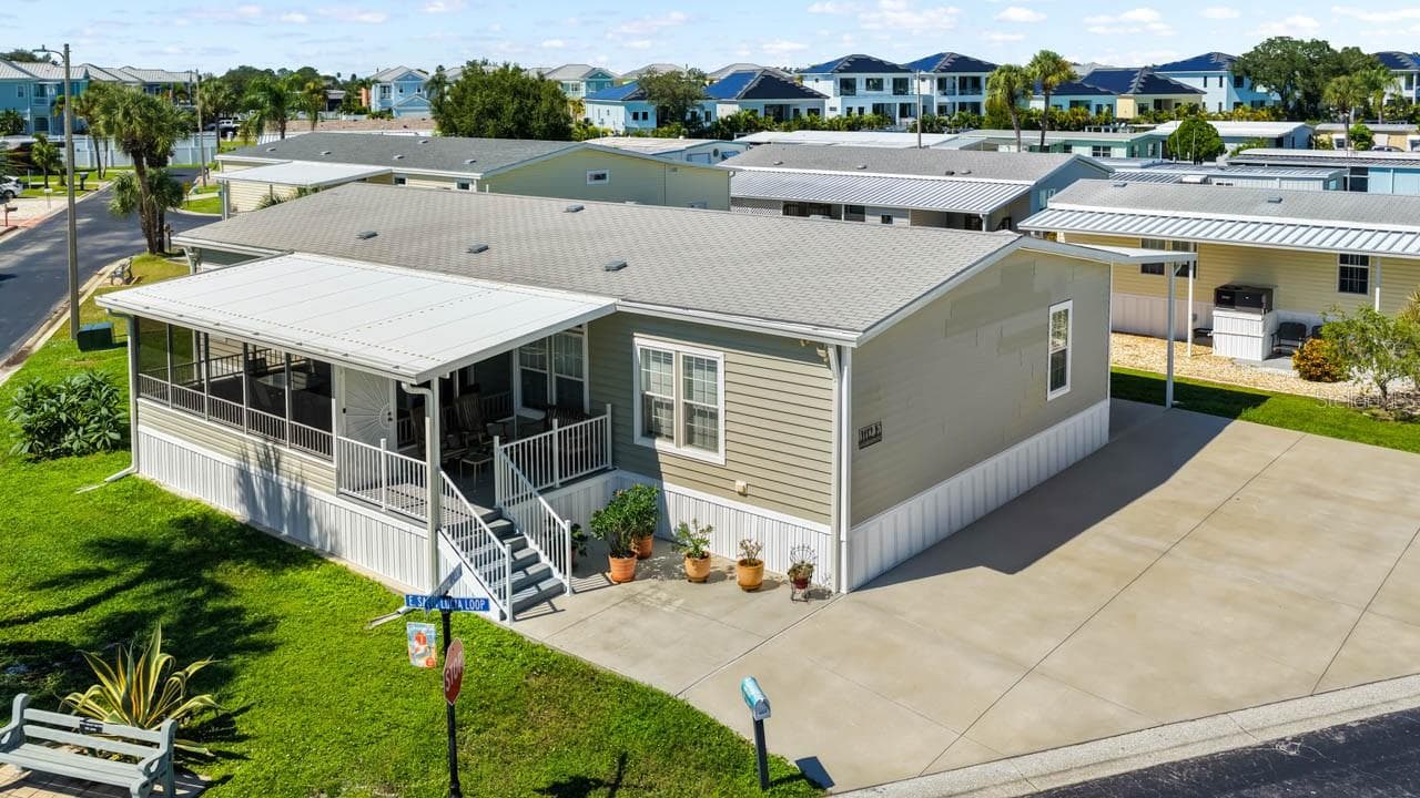 Manufactured Home at 102 E SAINT LUCIA LOOP, APOLLO BEACH, photo 34 of 49