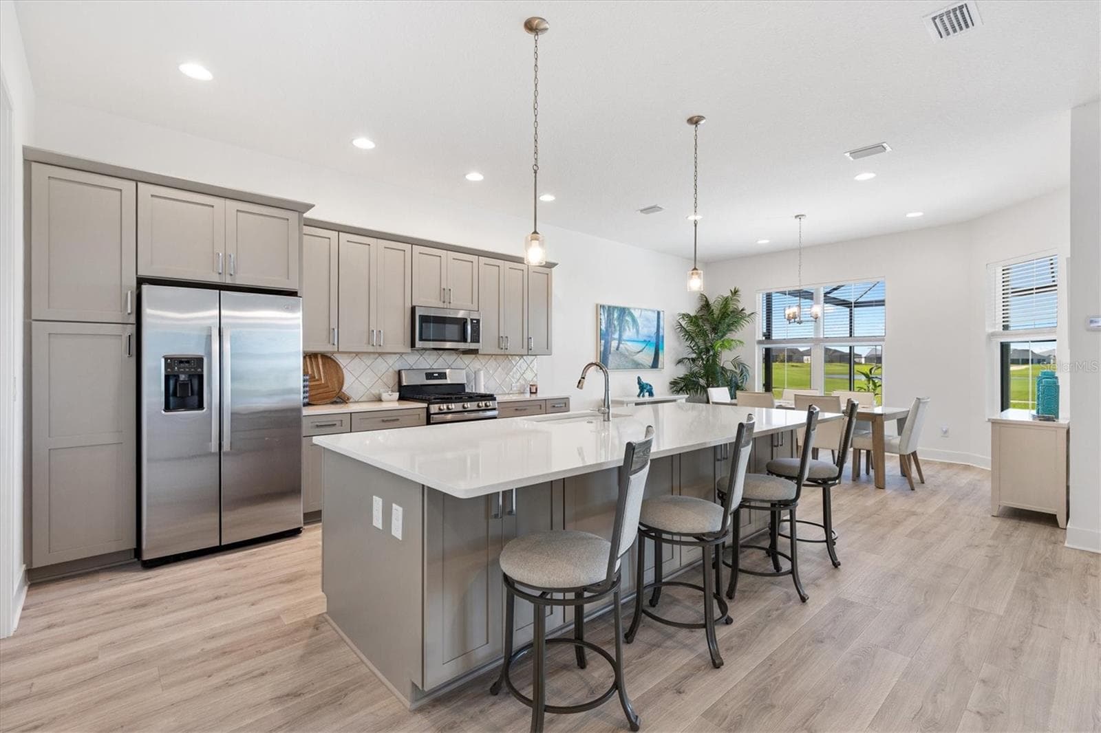 Single Family Residence at 6356 EDENFIELD RUN, THE VILLAGES, photo 17 of 55