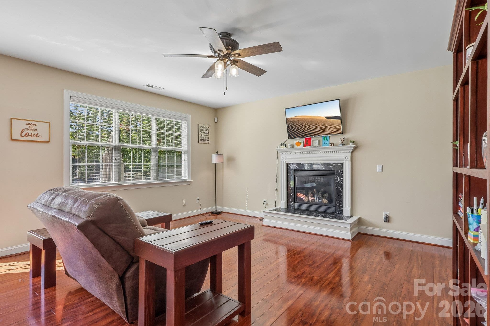 Single Family Residence at 8645 Ridgeline Lane, Charlotte, photo 6 of 35