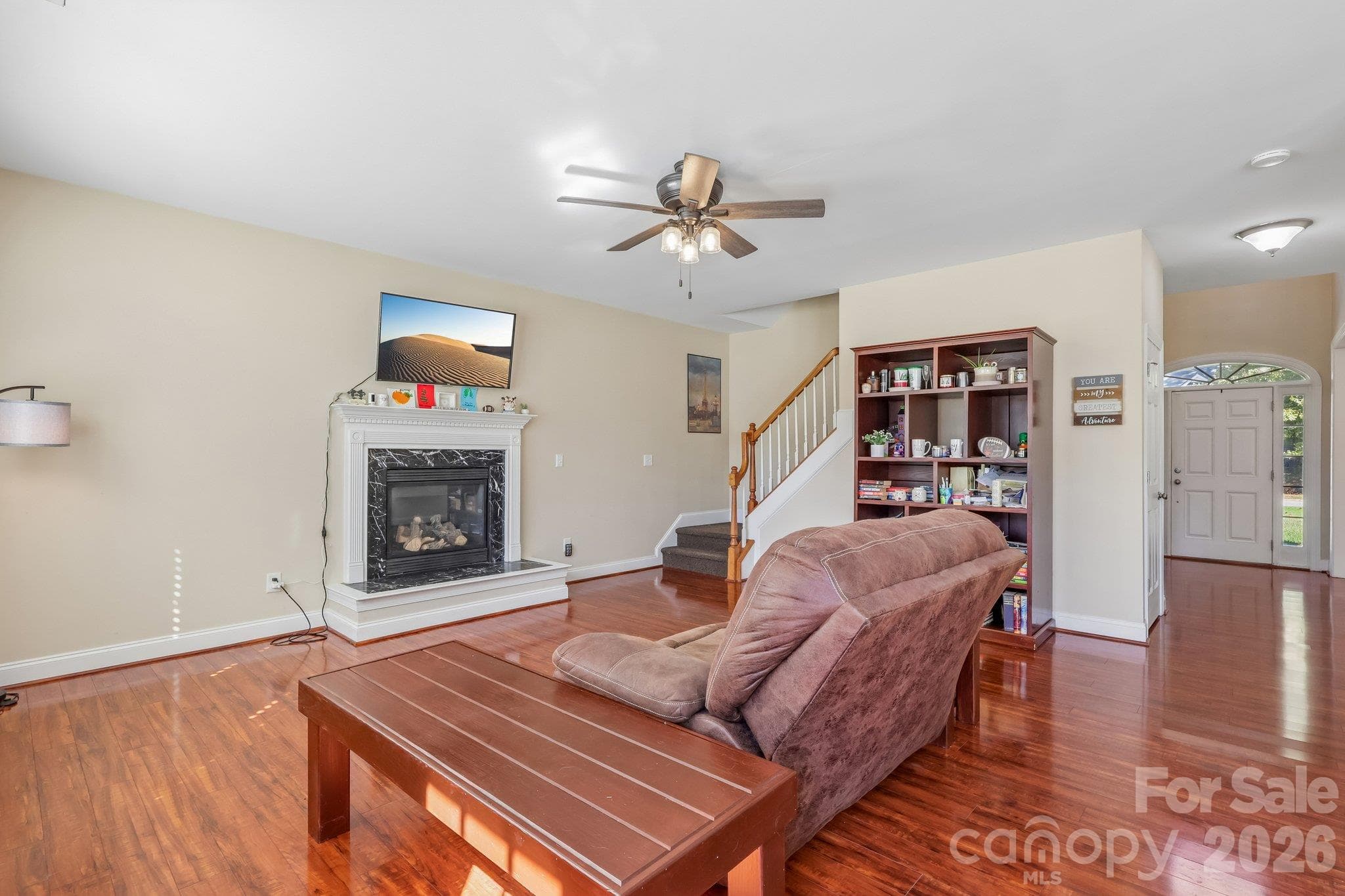 Single Family Residence at 8645 Ridgeline Lane, Charlotte, photo 8 of 35