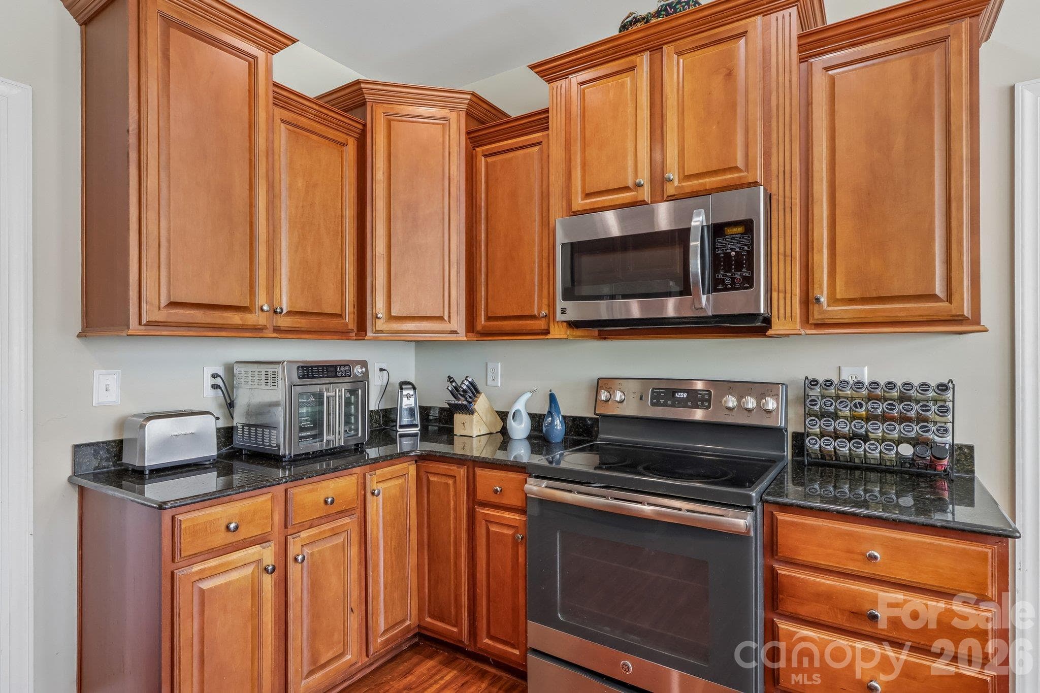 Single Family Residence at 8645 Ridgeline Lane, Charlotte, photo 13 of 35
