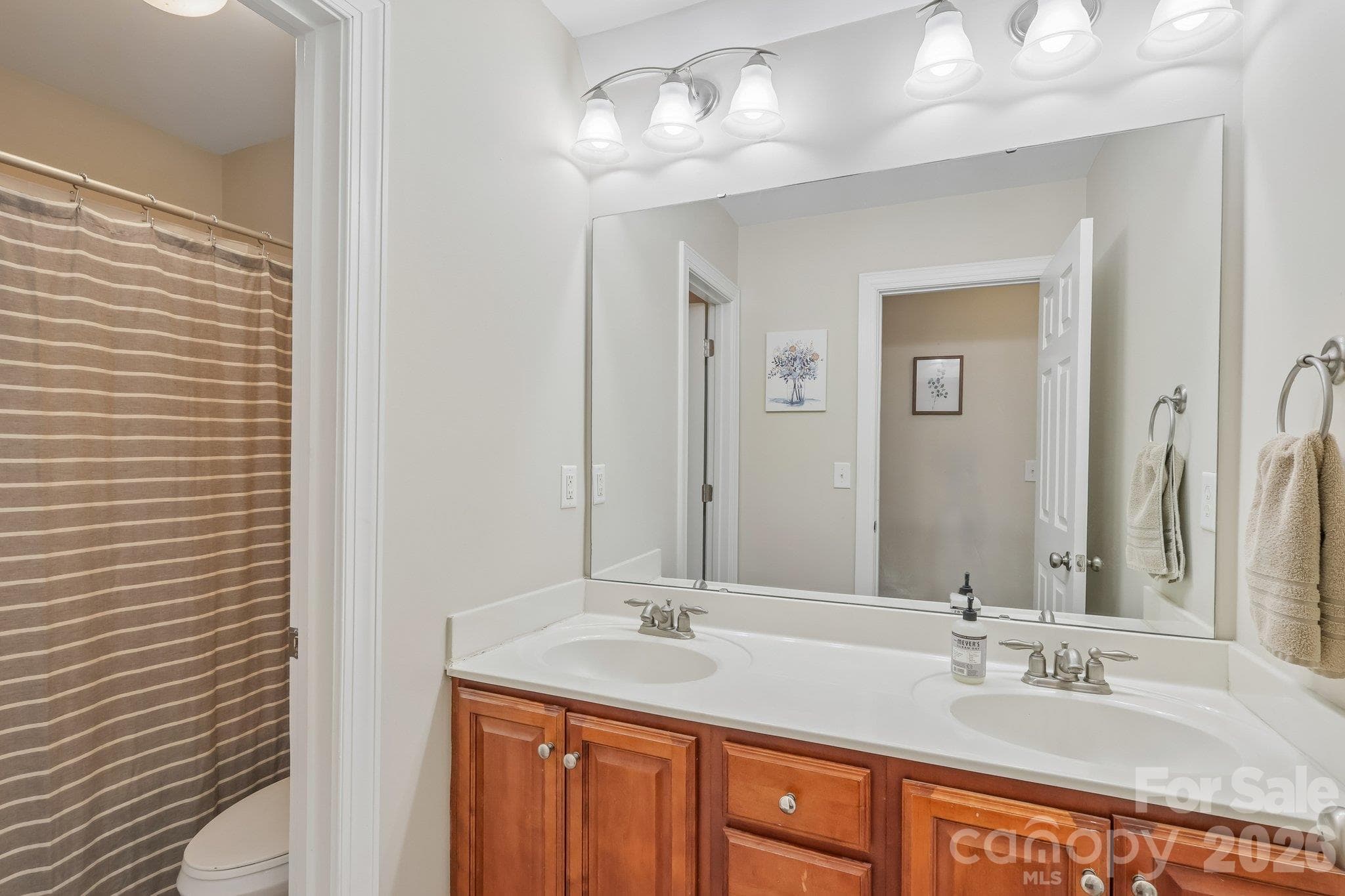 Single Family Residence at 8645 Ridgeline Lane, Charlotte, photo 24 of 35