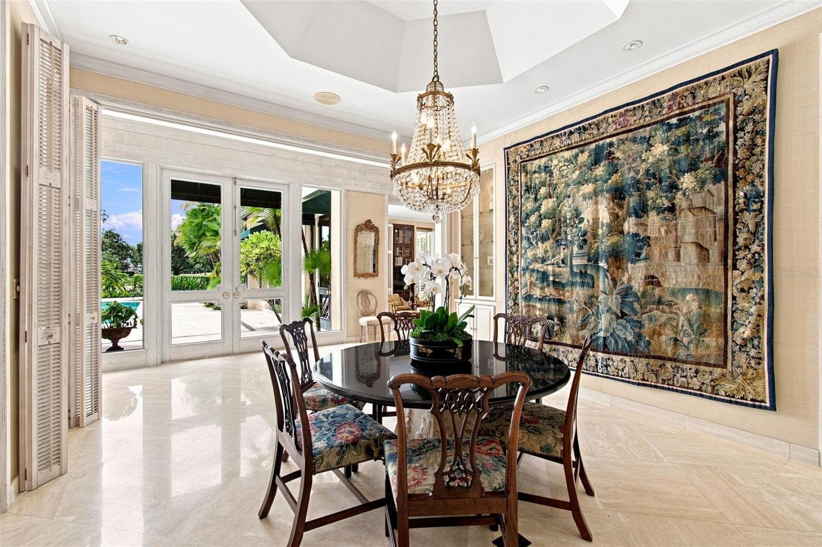 Single Family Residence at 924 S GOLF VIEW ST, TAMPA, photo 5 of 78