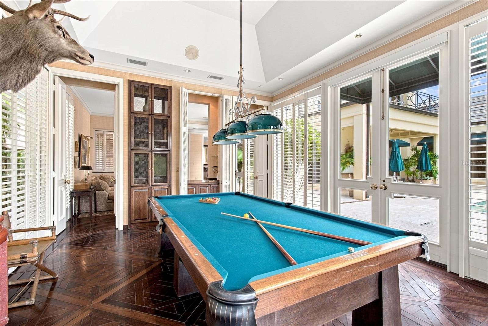 Single Family Residence at 924 S GOLF VIEW ST, TAMPA, photo 32 of 78