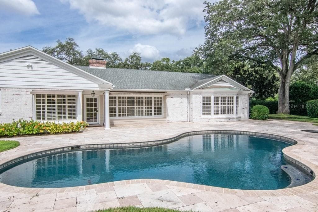 Single Family Residence at 924 S GOLF VIEW ST, TAMPA, photo 72 of 78