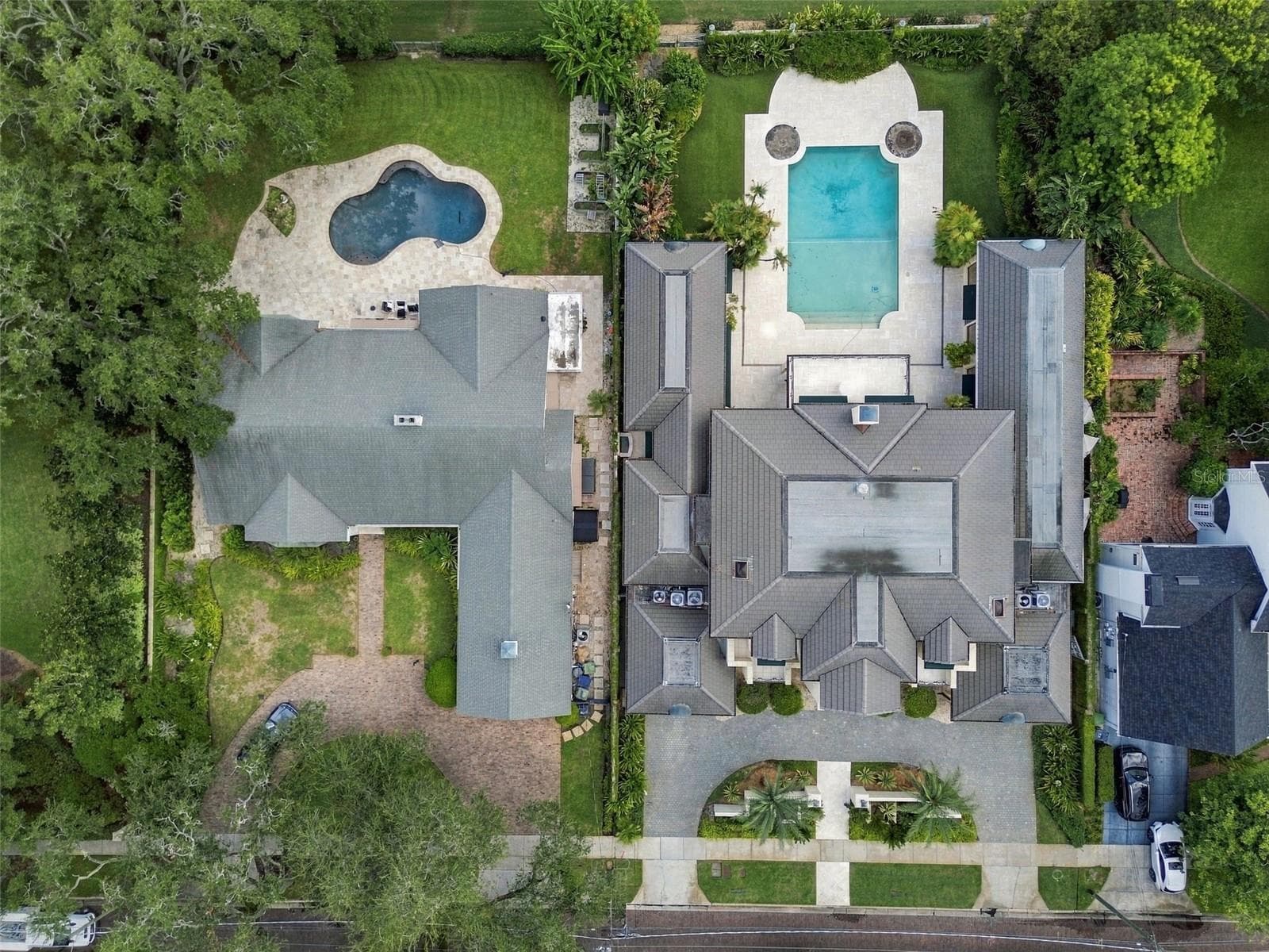 Single Family Residence at 924 S GOLF VIEW ST, TAMPA, photo 74 of 78