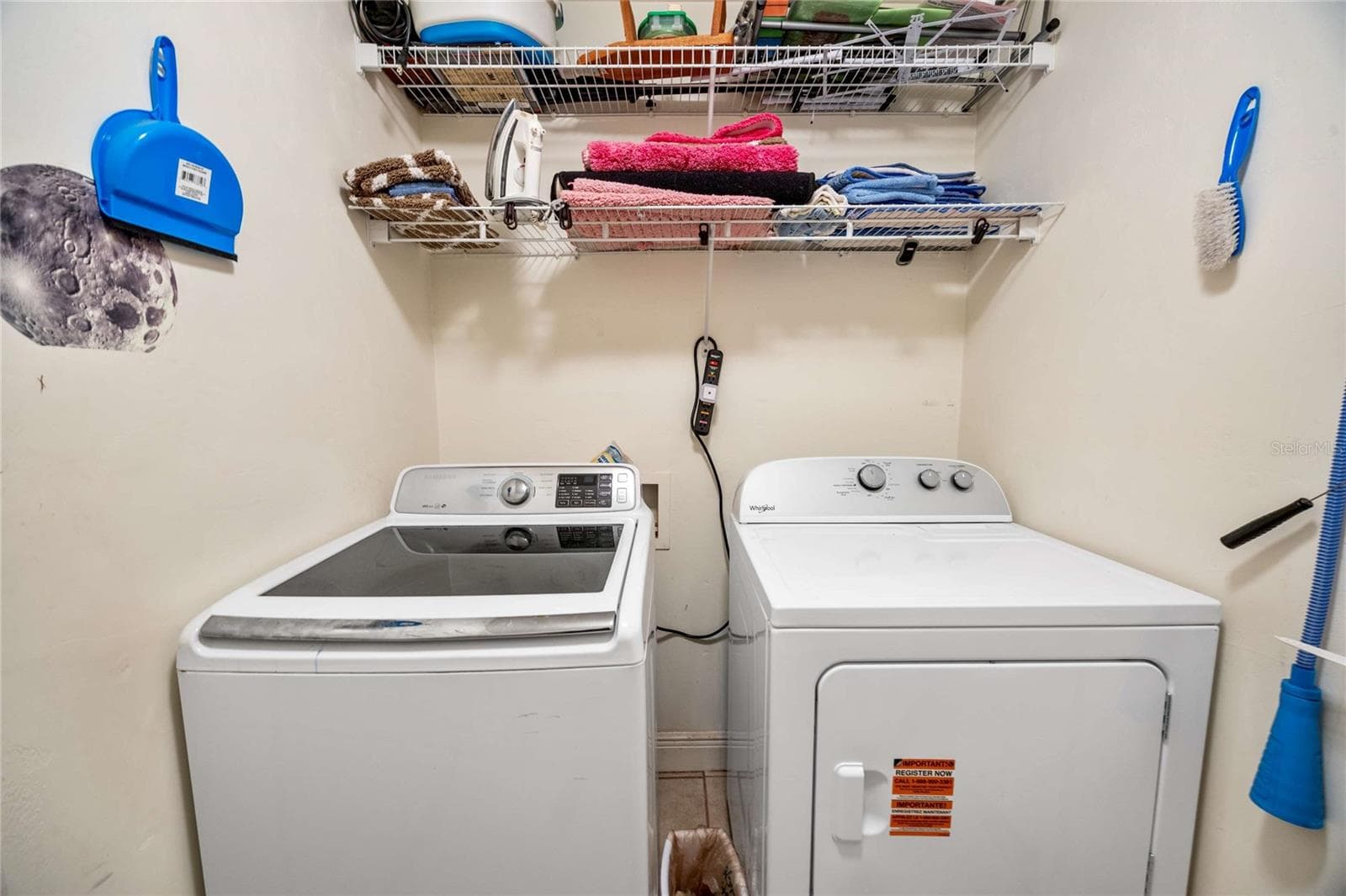 Laundry area - 404 NW 232ND TER, NEWBERRY