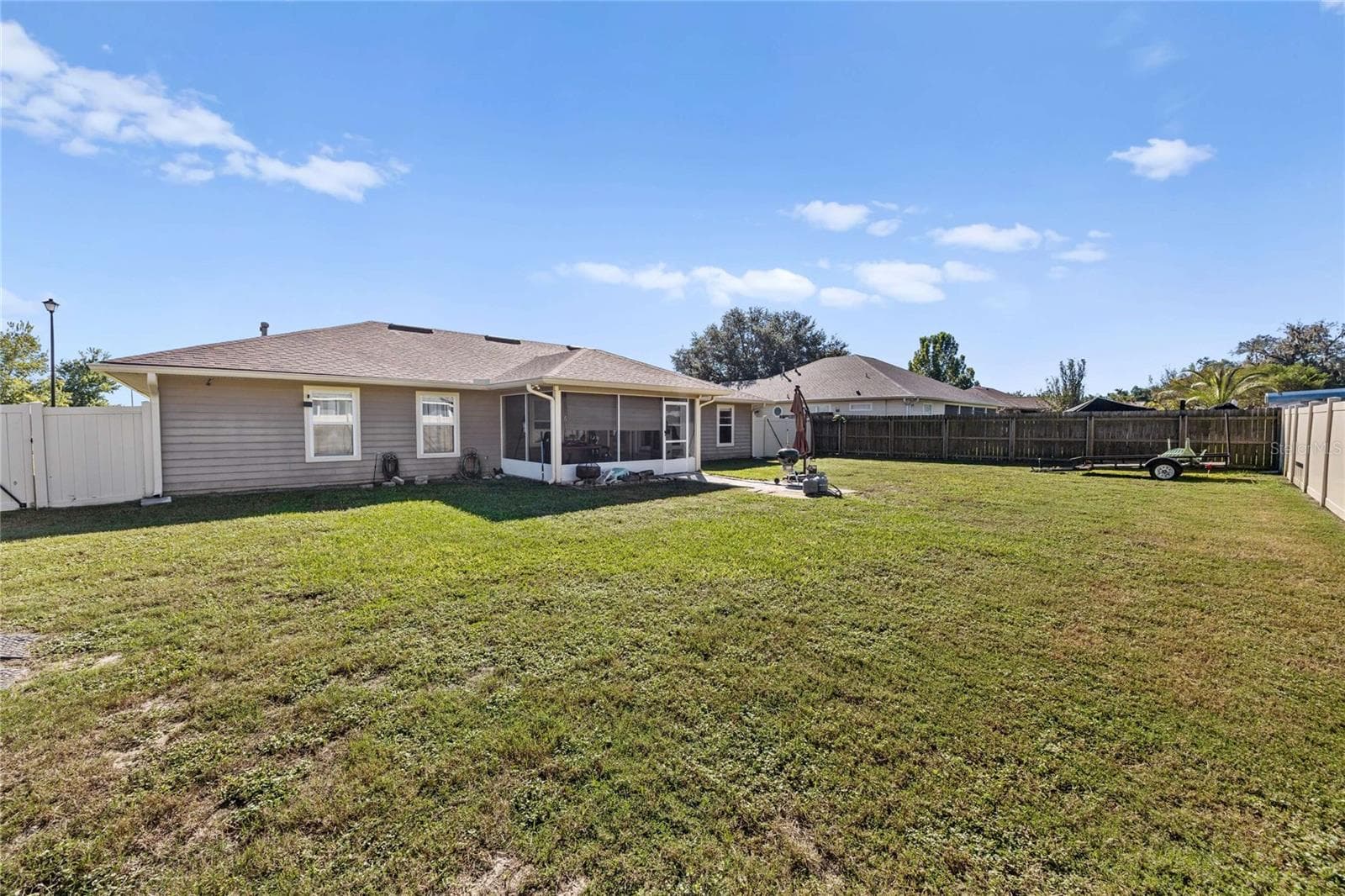 Backyard - 404 NW 232ND TER, NEWBERRY
