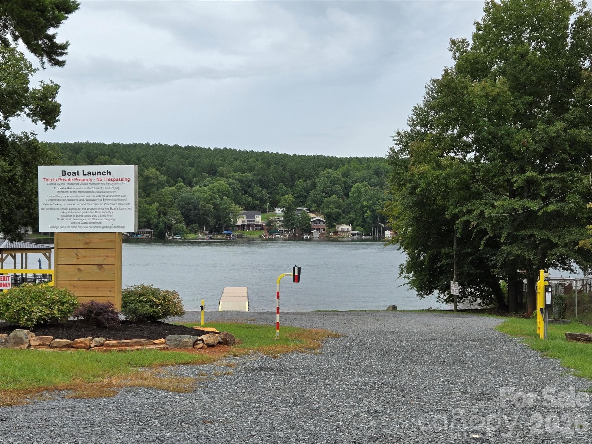 Private Pinehaven boat ramp within the neighborhood. - 1026 Pinehaven Drive, Badin Lake