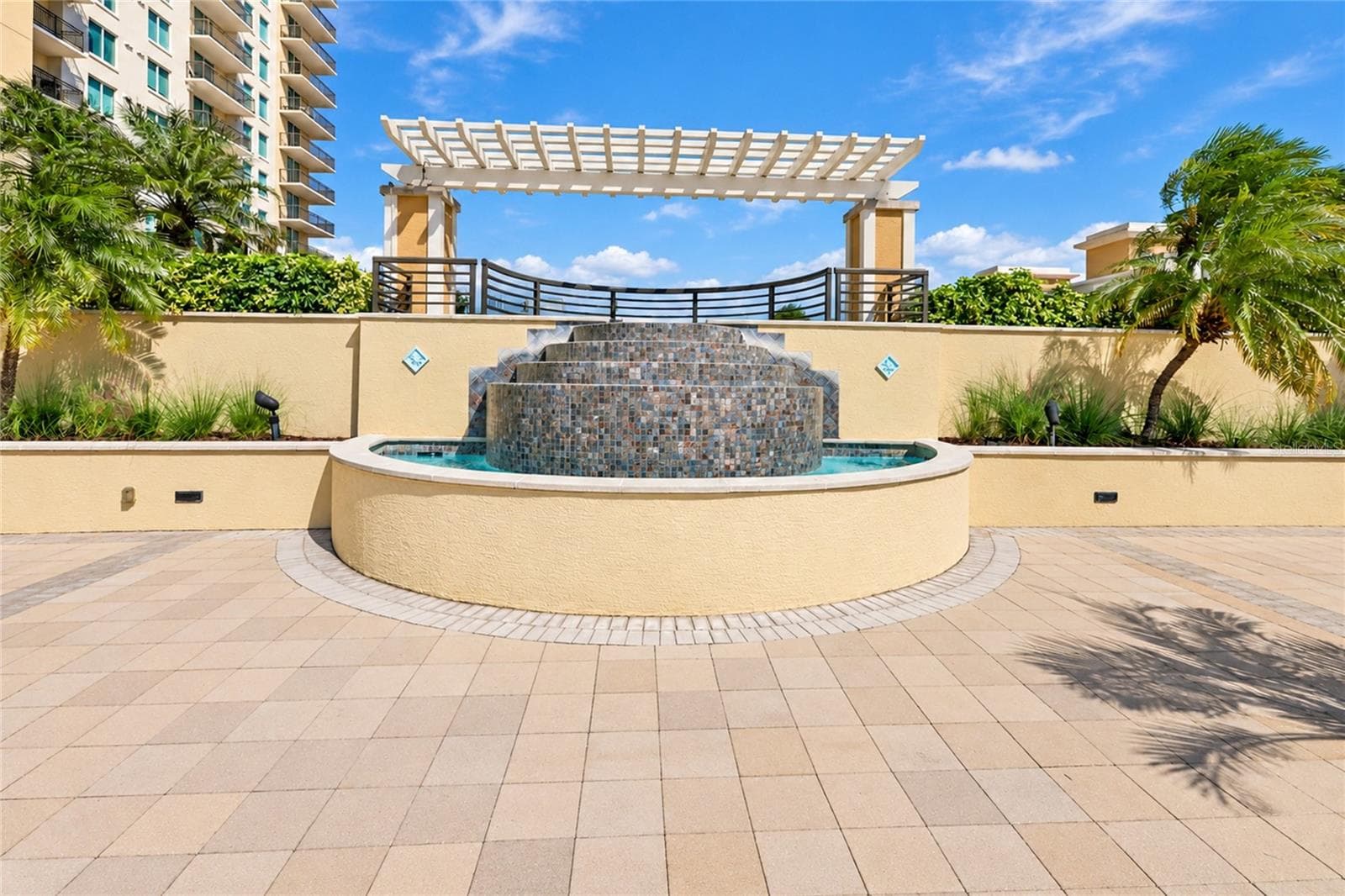 Condominium at 800 N TAMIAMI TRL #608, SARASOTA, photo 37 of 48