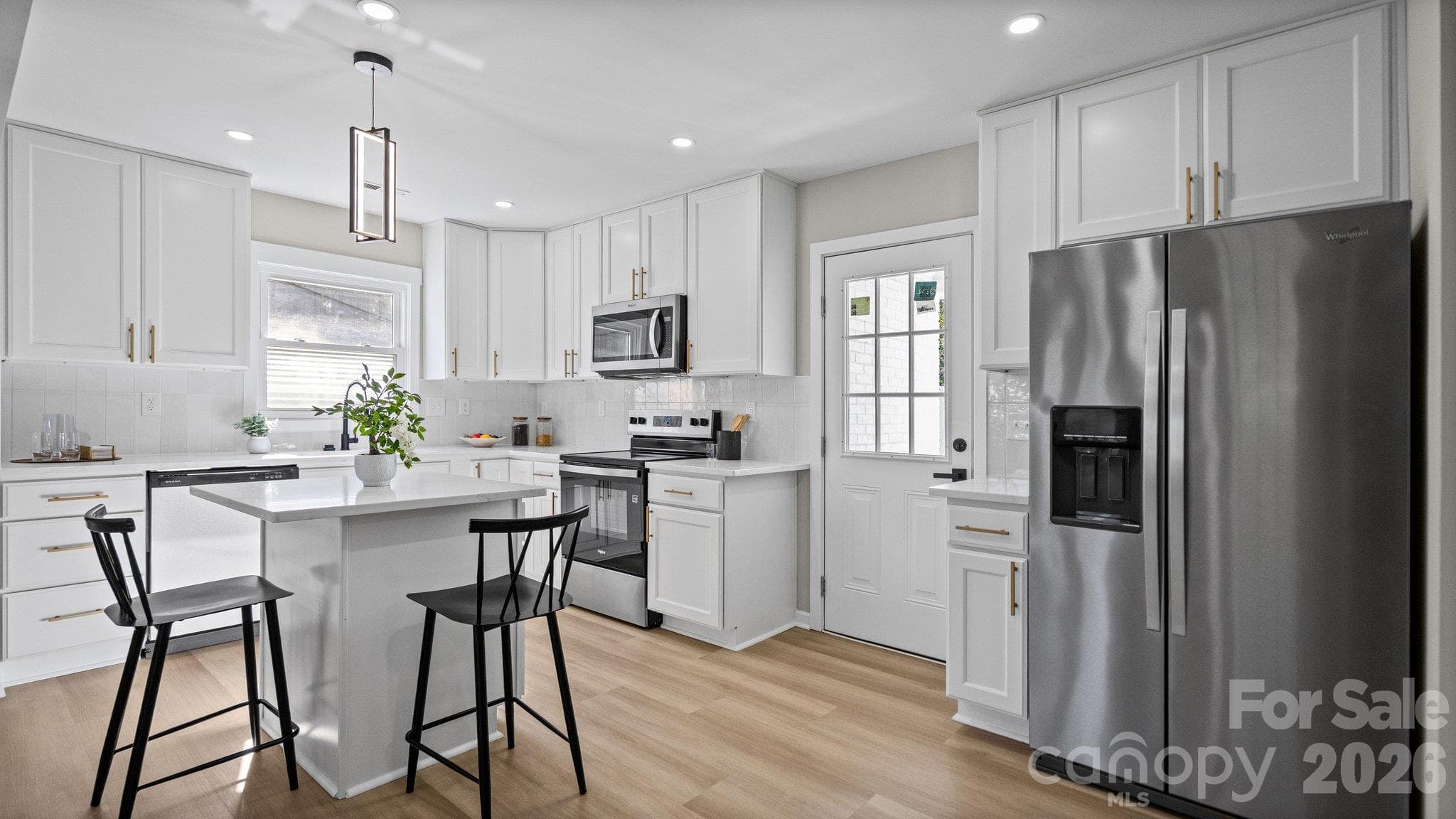 New Cabinets & Countertops - 708 Aintree Road, Charlotte