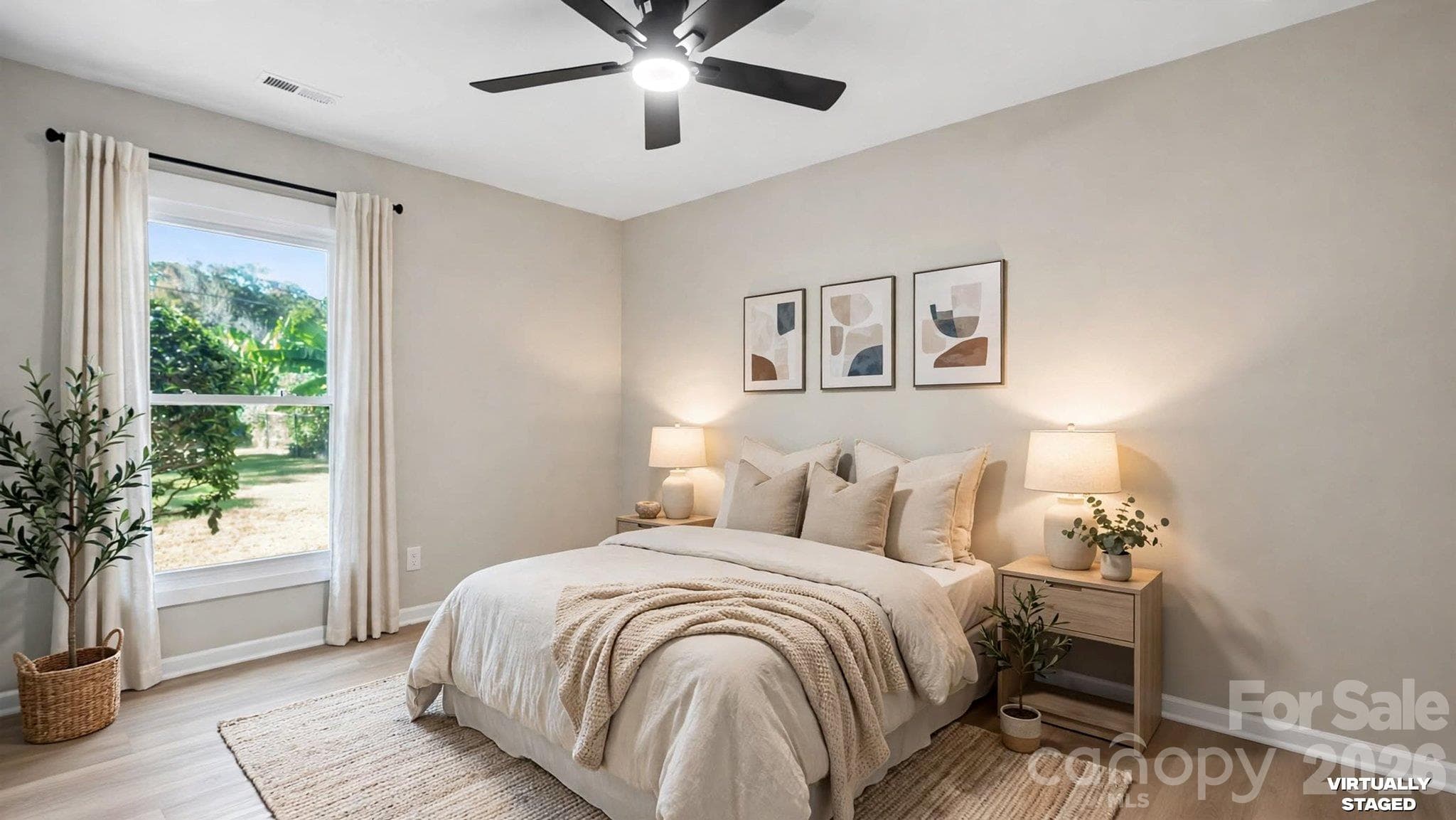 Virtually Staged - 708 Aintree Road, Charlotte