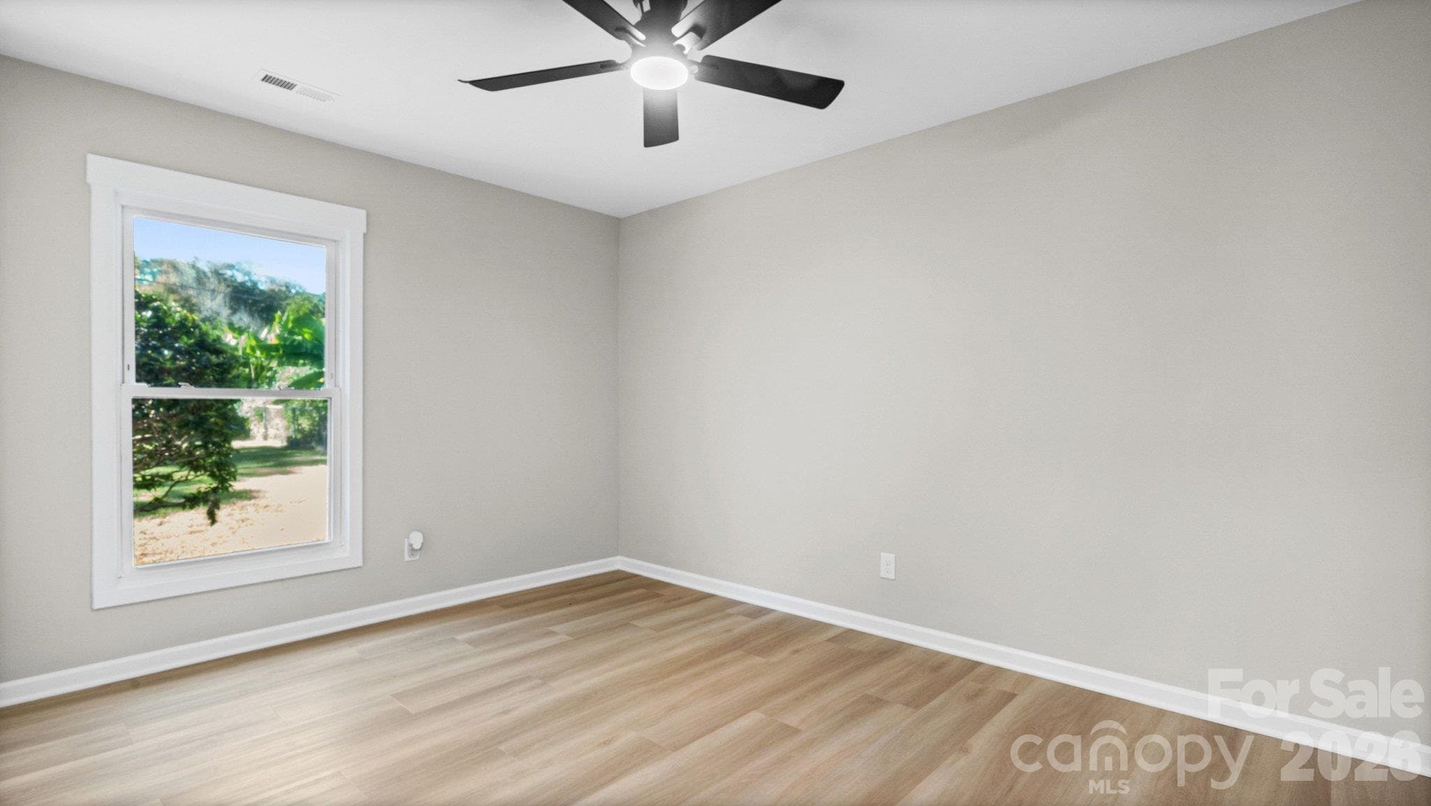 Primary with En-Suite - 708 Aintree Road, Charlotte