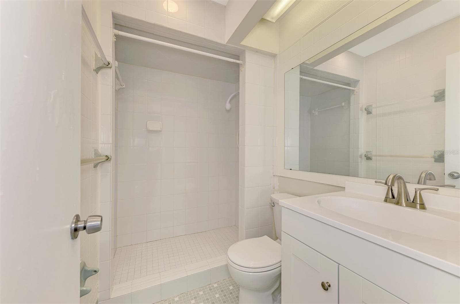 Primary Bathroom - 1331 TUDOR RD, ENGLEWOOD