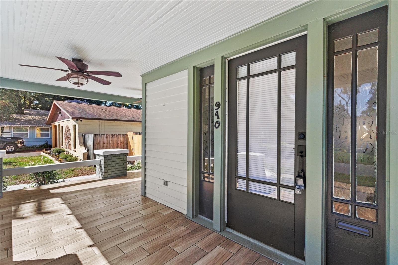 Single Family Residence at 910 E NORTH BAY ST, TAMPA, photo 2 of 36