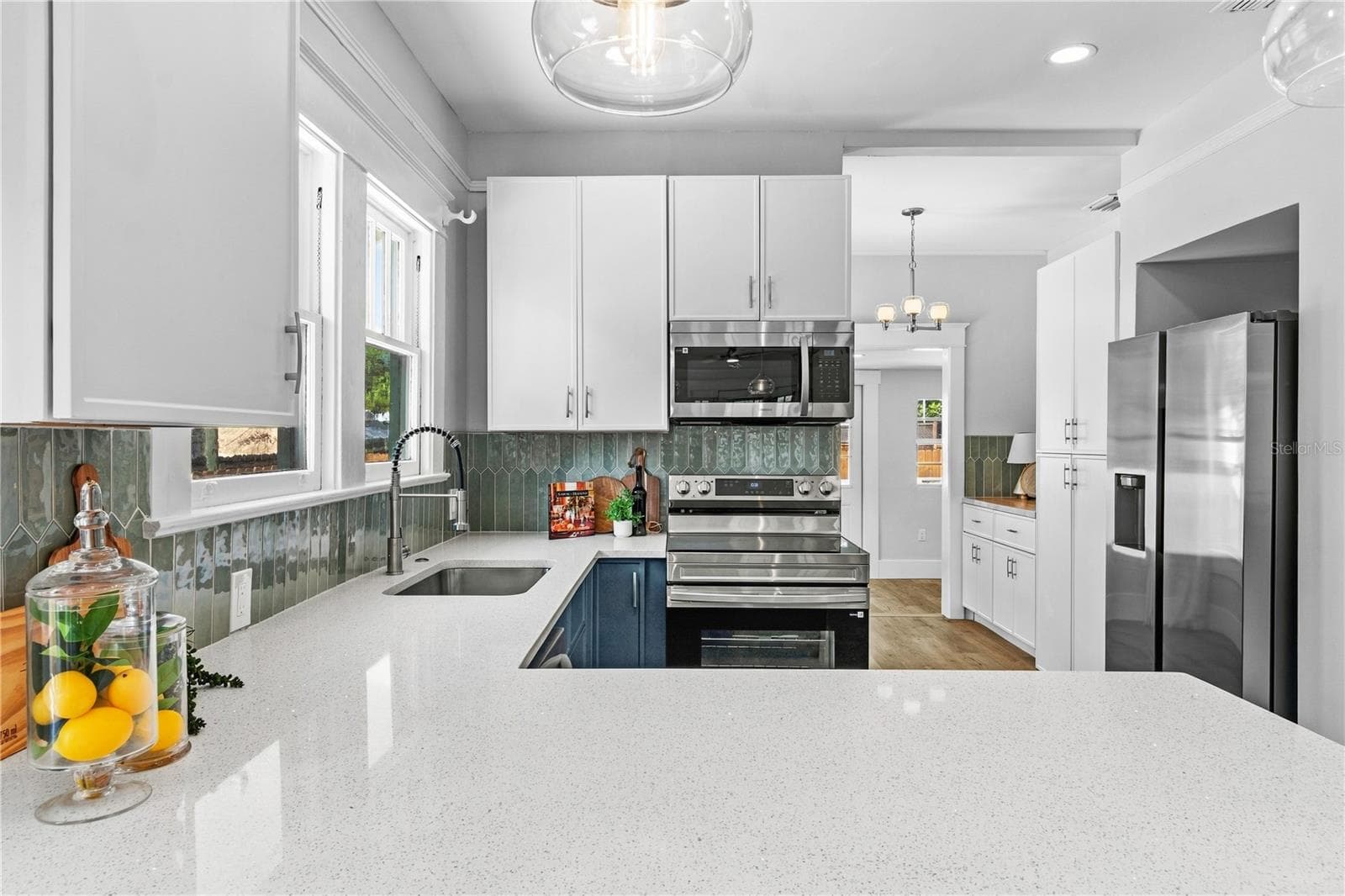 Single Family Residence at 910 E NORTH BAY ST, TAMPA, photo 10 of 36