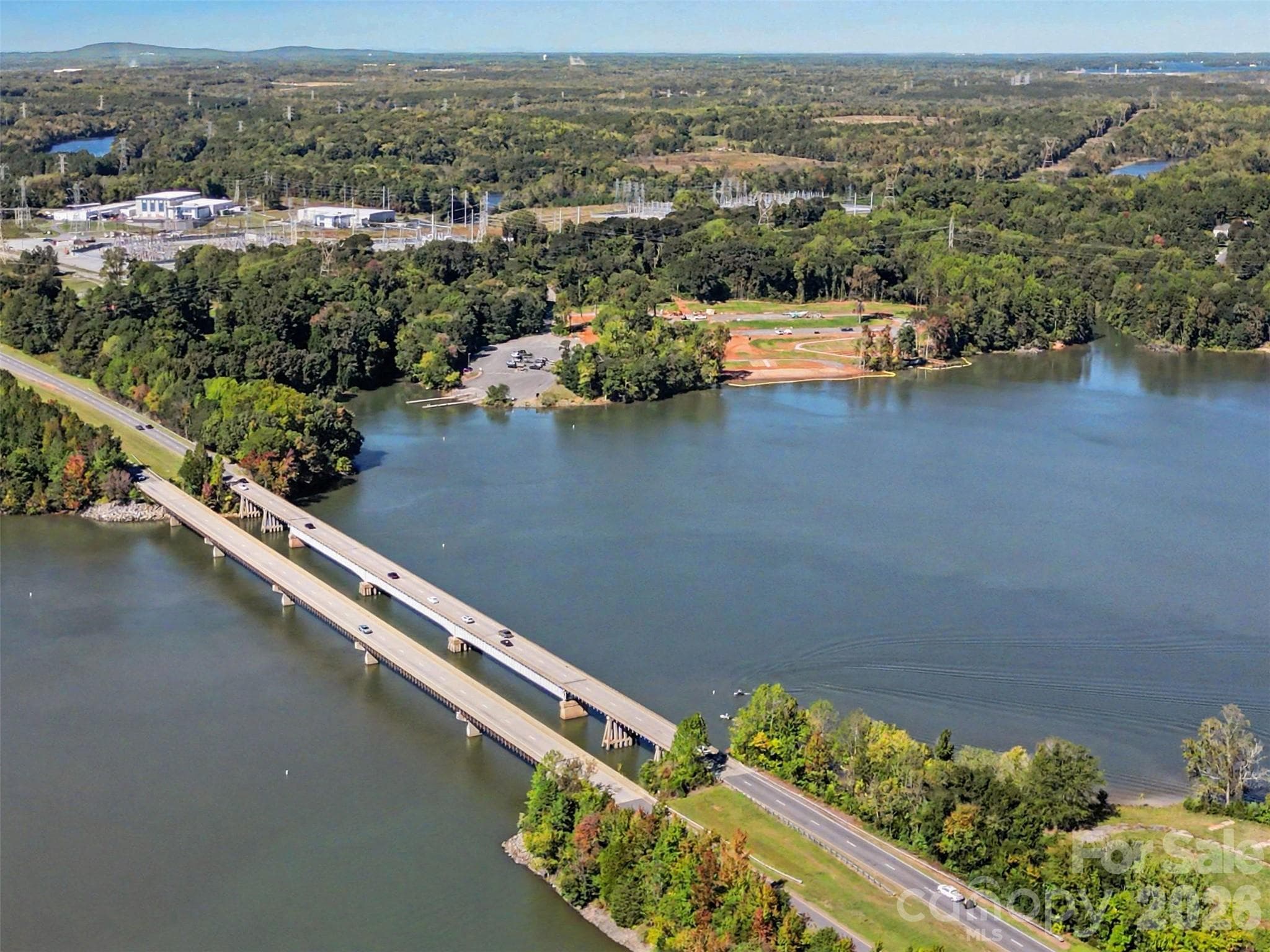 Single Family Residence at 11538 Shimmering Lake Drive, Charlotte, photo 44 of 48