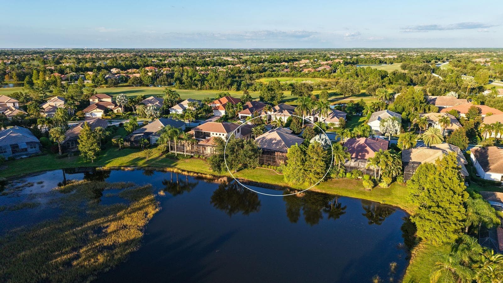 Single Family Residence at 7836 VALDERRAMA WAY, LAKEWOOD RANCH, photo 3 of 82