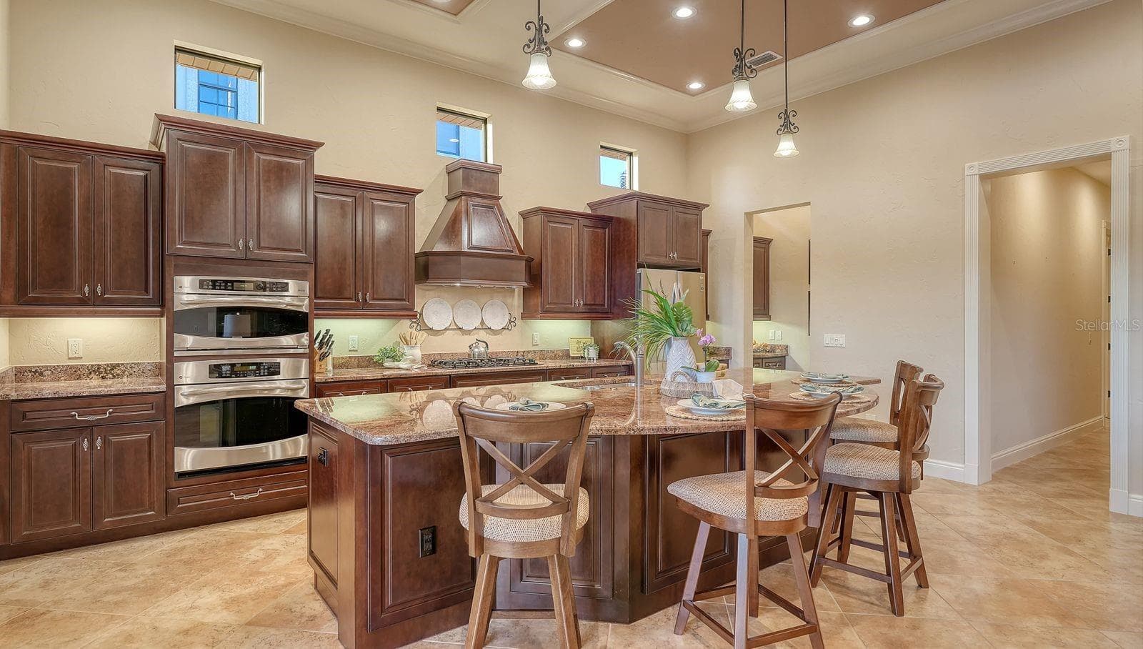 Single Family Residence at 7836 VALDERRAMA WAY, LAKEWOOD RANCH, photo 25 of 82
