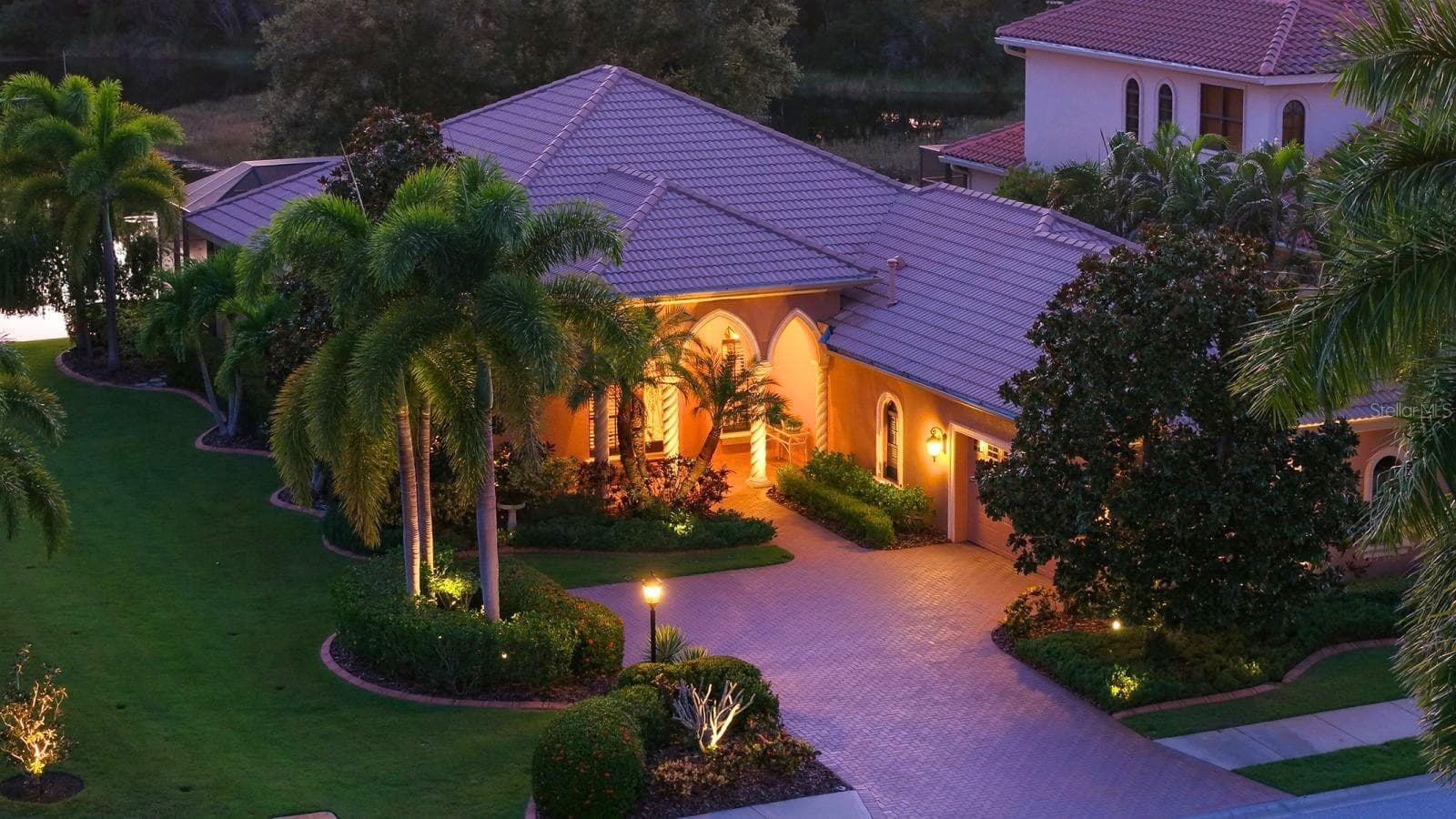 Single Family Residence at 7836 VALDERRAMA WAY, LAKEWOOD RANCH, photo 56 of 82