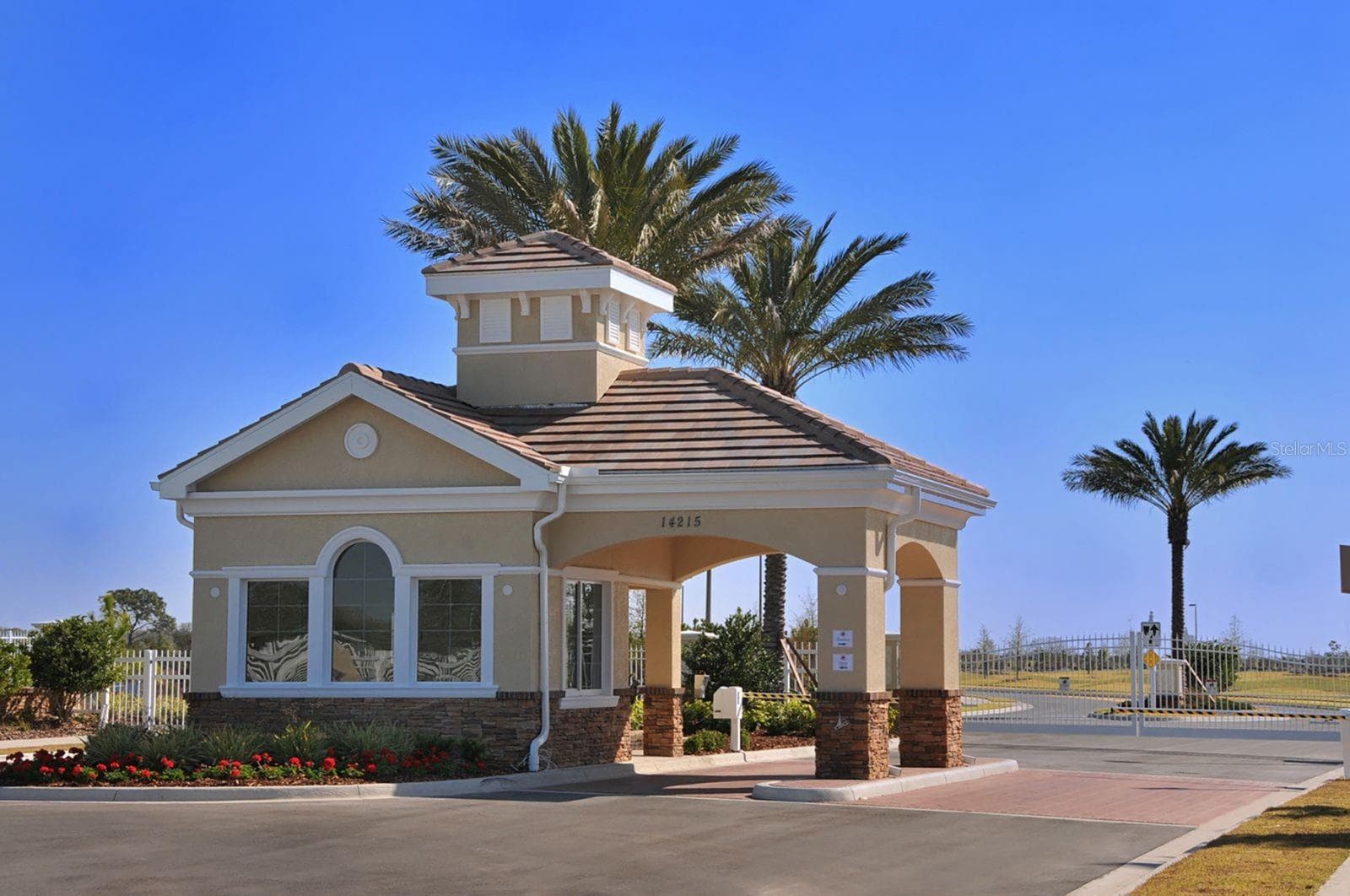Single Family Residence at 7836 VALDERRAMA WAY, LAKEWOOD RANCH, photo 61 of 82