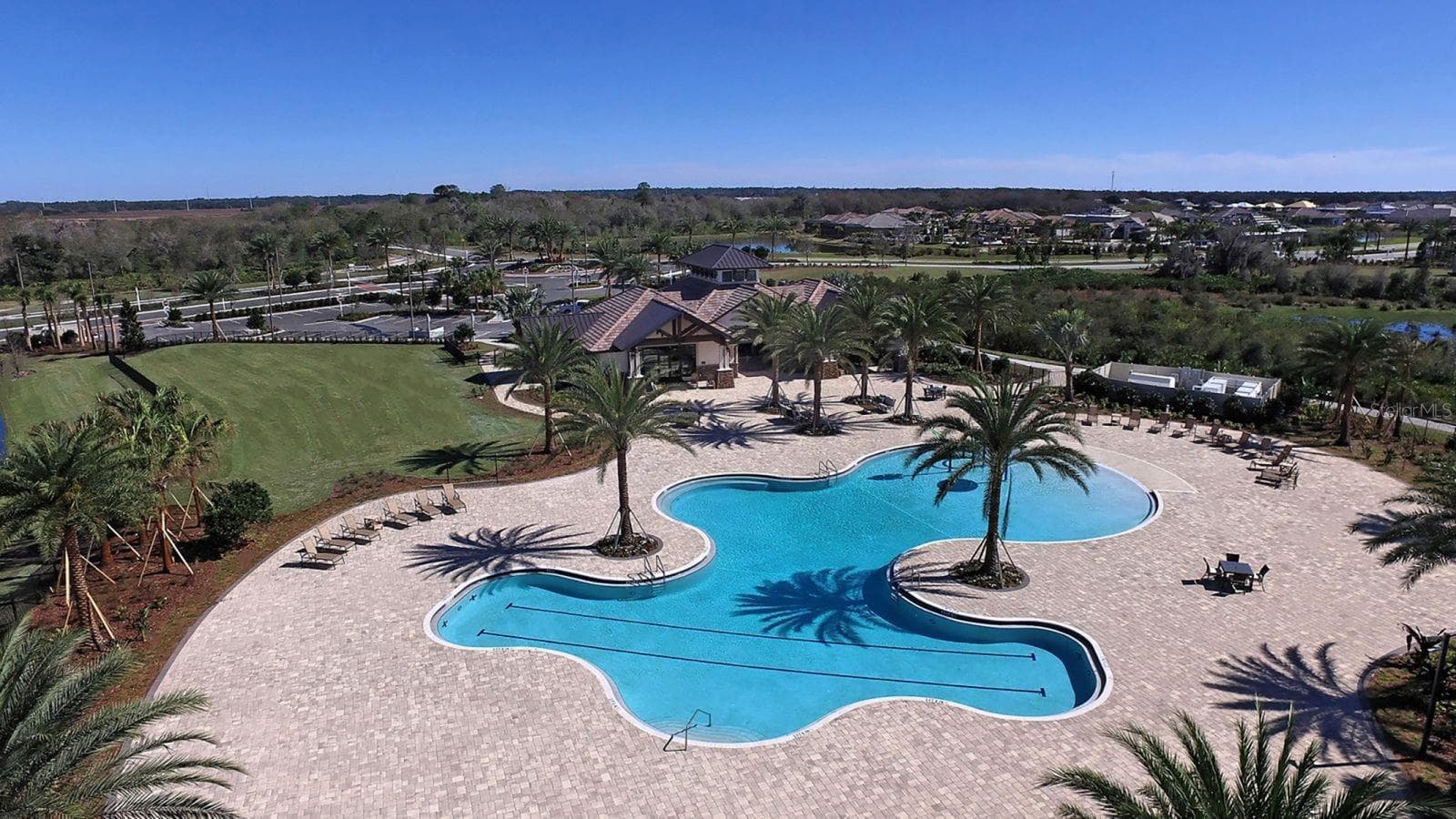 Single Family Residence at 7836 VALDERRAMA WAY, LAKEWOOD RANCH, photo 68 of 82