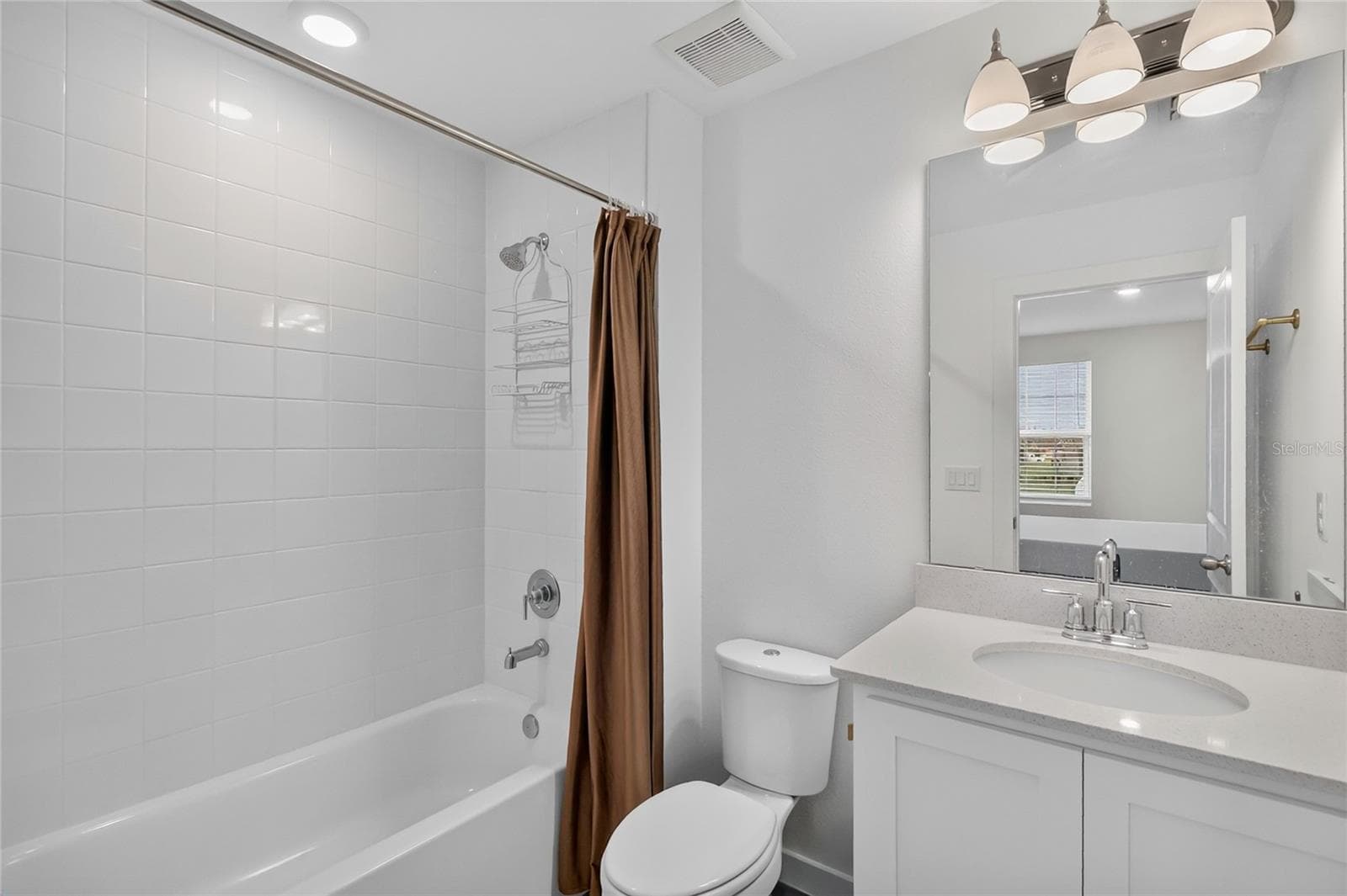 Single Family Residence at 1634 MEADOWLARK DR, DELTONA, photo 27 of 38