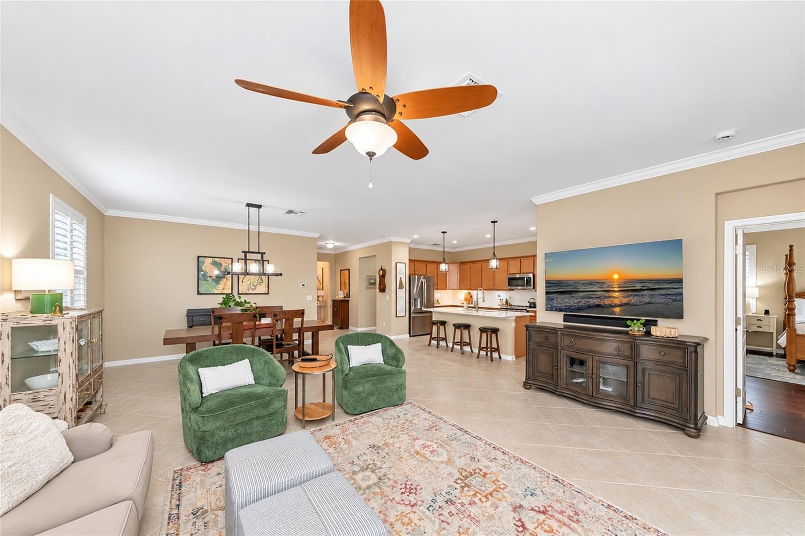 Single Family Residence at 7027 QUIET CREEK DR, BRADENTON, photo 6 of 75