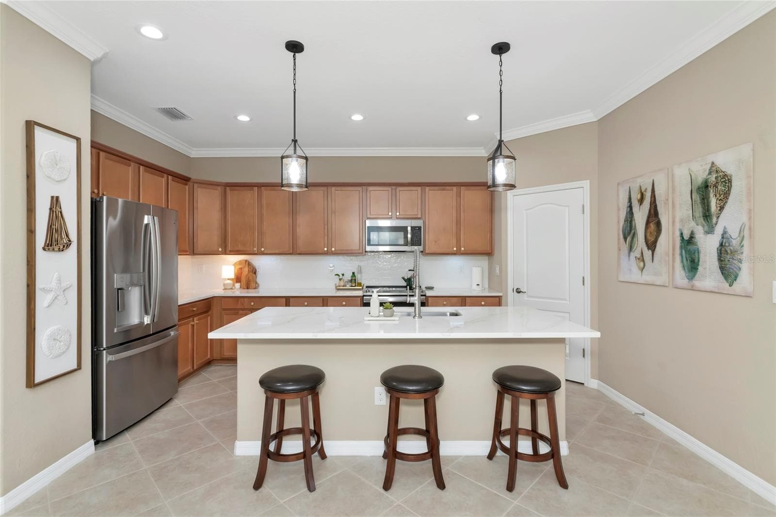 Single Family Residence at 7027 QUIET CREEK DR, BRADENTON, photo 12 of 75