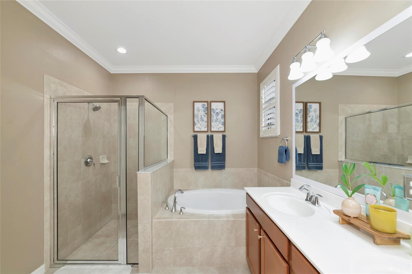 Single Family Residence at 7027 QUIET CREEK DR, BRADENTON, photo 24 of 75