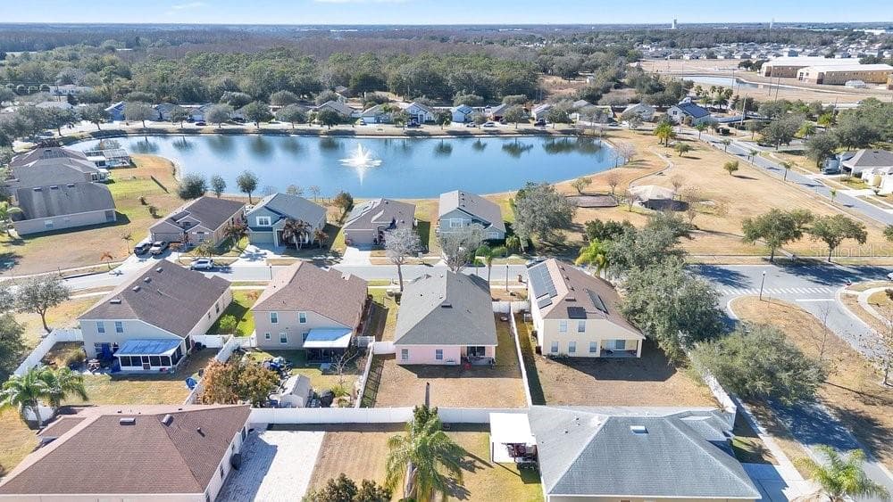 Single Family Residence at 2109 WOODSEDGE DR, KISSIMMEE, photo 6 of 31