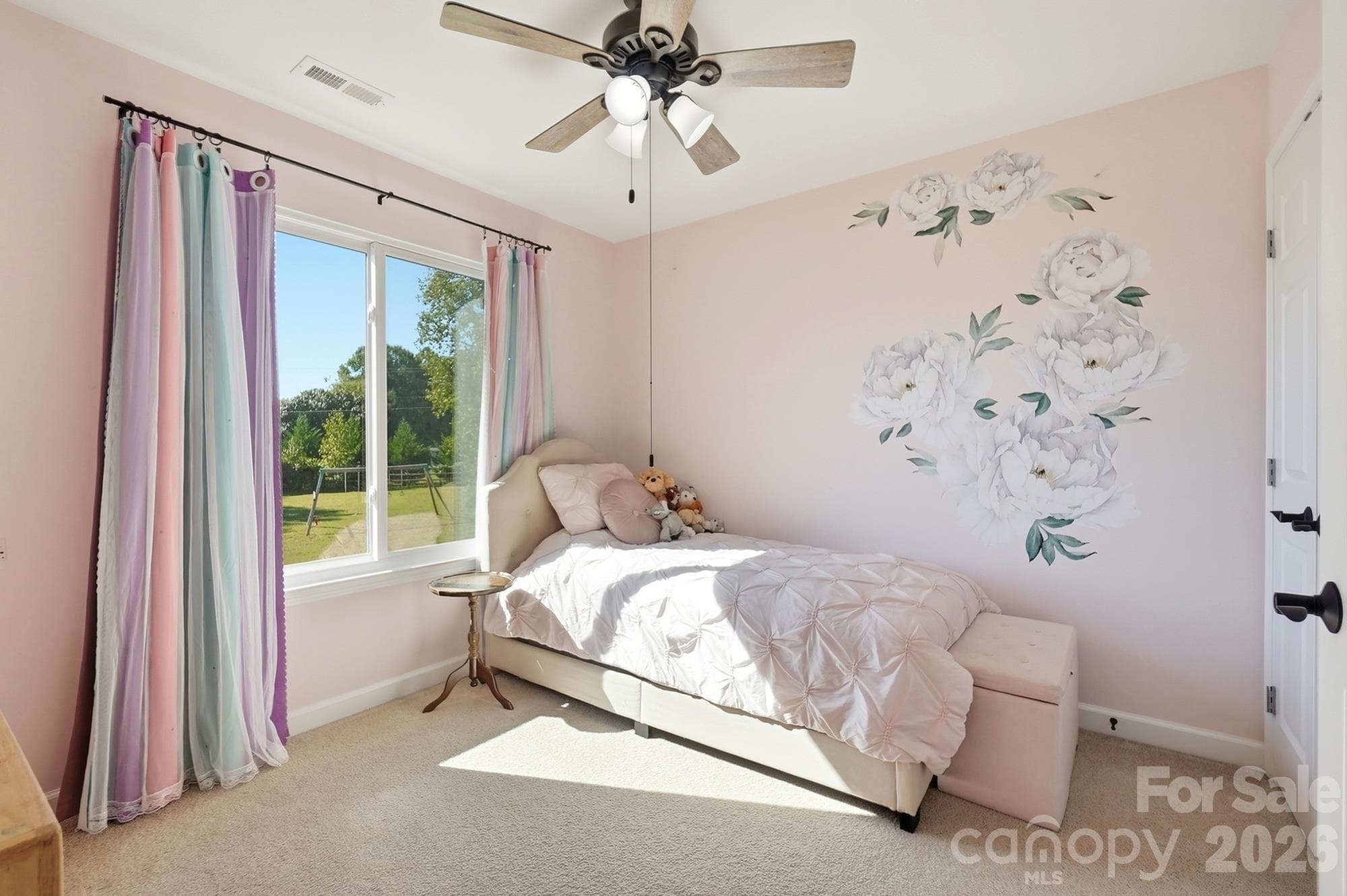 Single Family Residence at 2822 Carriage Crossing Drive, Matthews, photo 23 of 37