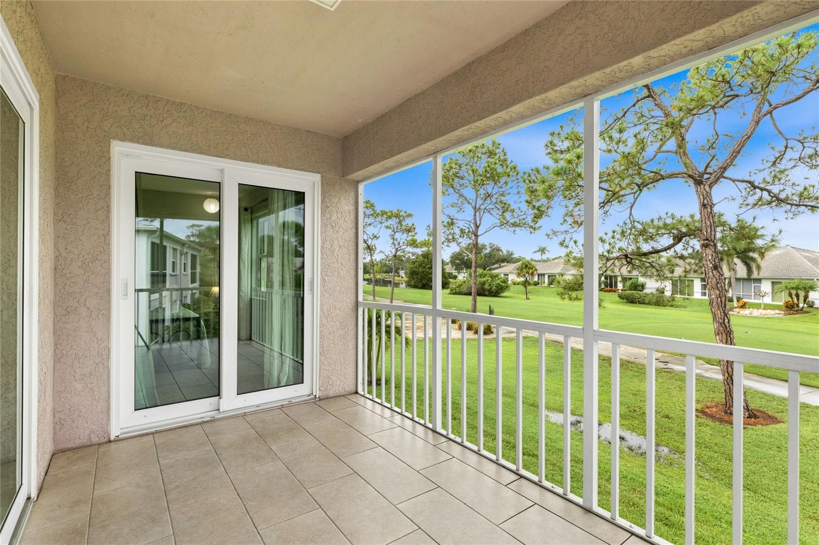 Condominium at 5610 SHEFFIELD GREENE CIR #6, SARASOTA, photo 19 of 54