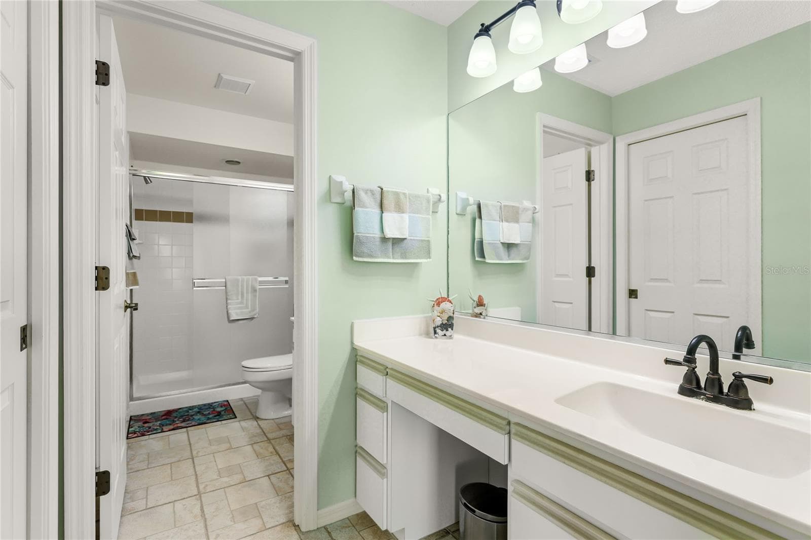 Condominium at 5610 SHEFFIELD GREENE CIR #6, SARASOTA, photo 24 of 54