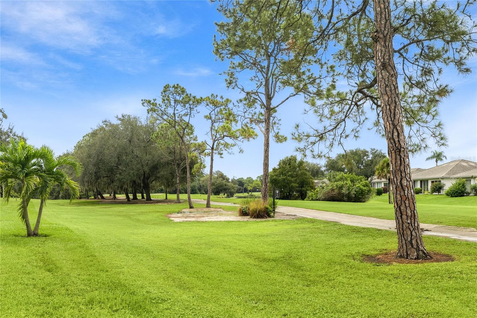 Condominium at 5610 SHEFFIELD GREENE CIR #6, SARASOTA, photo 30 of 54