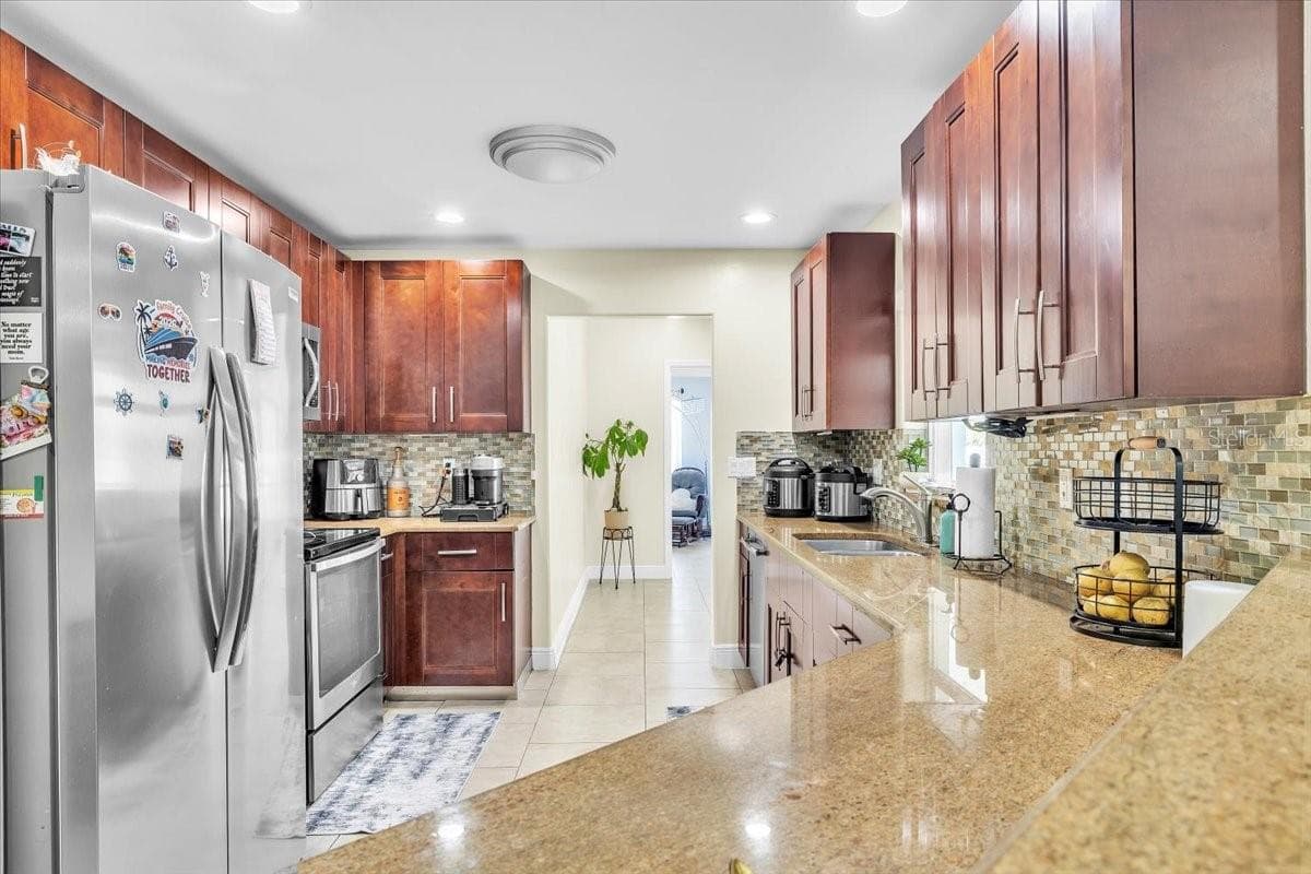Single Family Residence at 3619 OASIS BLVD, CAPE CORAL, photo 11 of 66