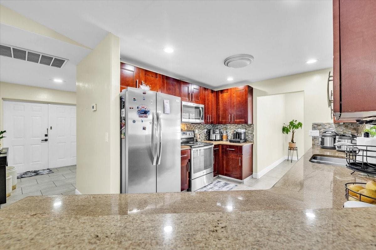 Single Family Residence at 3619 OASIS BLVD, CAPE CORAL, photo 15 of 66