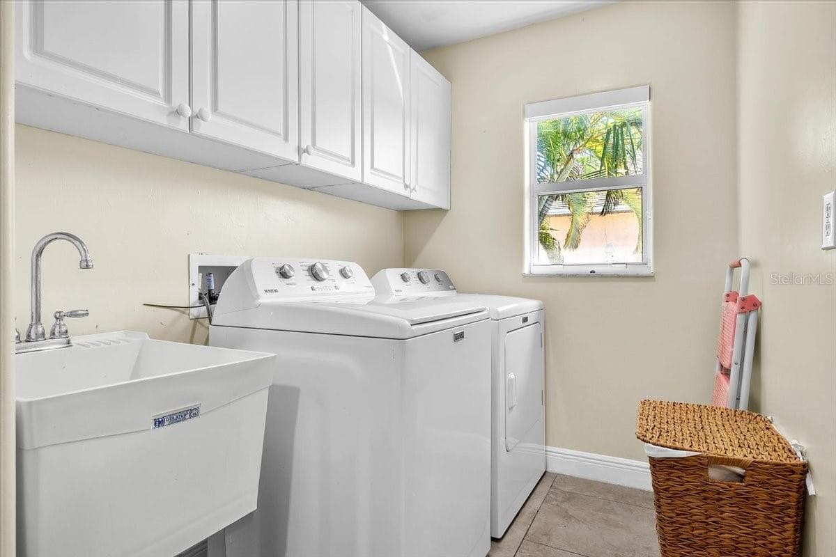 Single Family Residence at 3619 OASIS BLVD, CAPE CORAL, photo 28 of 66