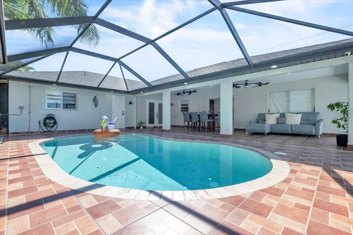 Single Family Residence at 3619 OASIS BLVD, CAPE CORAL, photo 39 of 66
