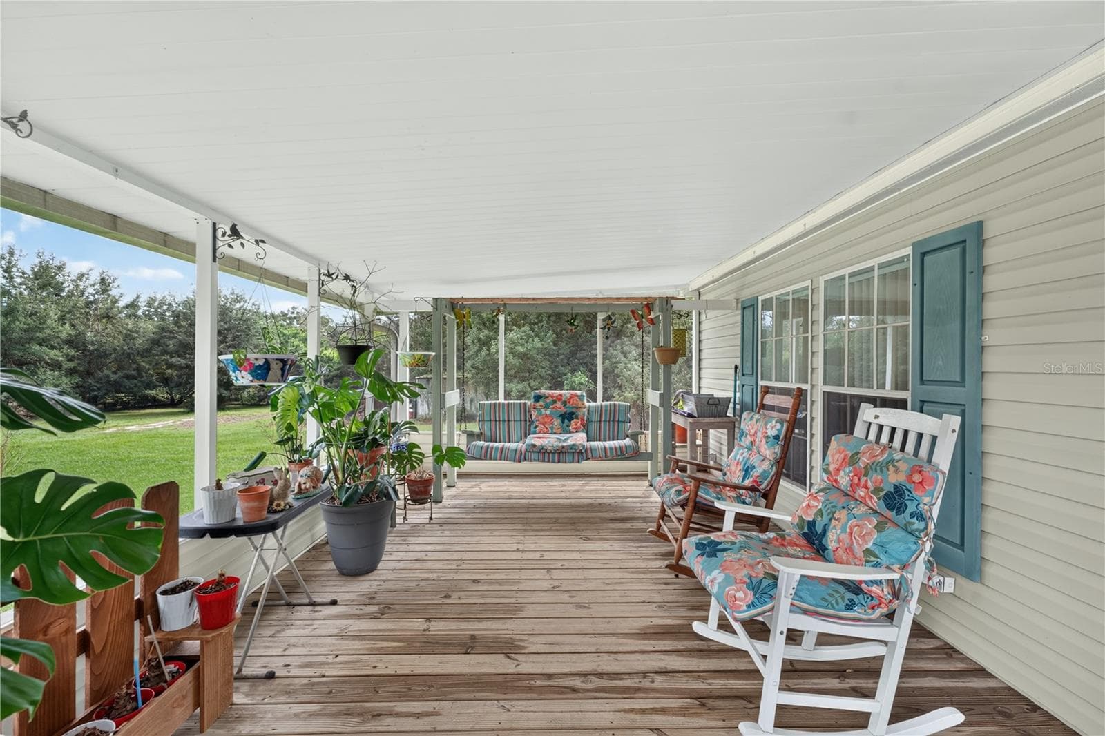 Front Porch - 8425 HEATHER DR, ZEPHYRHILLS