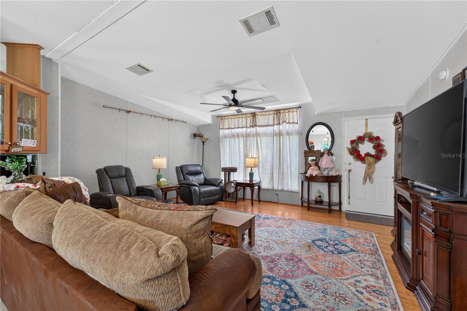 Family Room - 8425 HEATHER DR, ZEPHYRHILLS