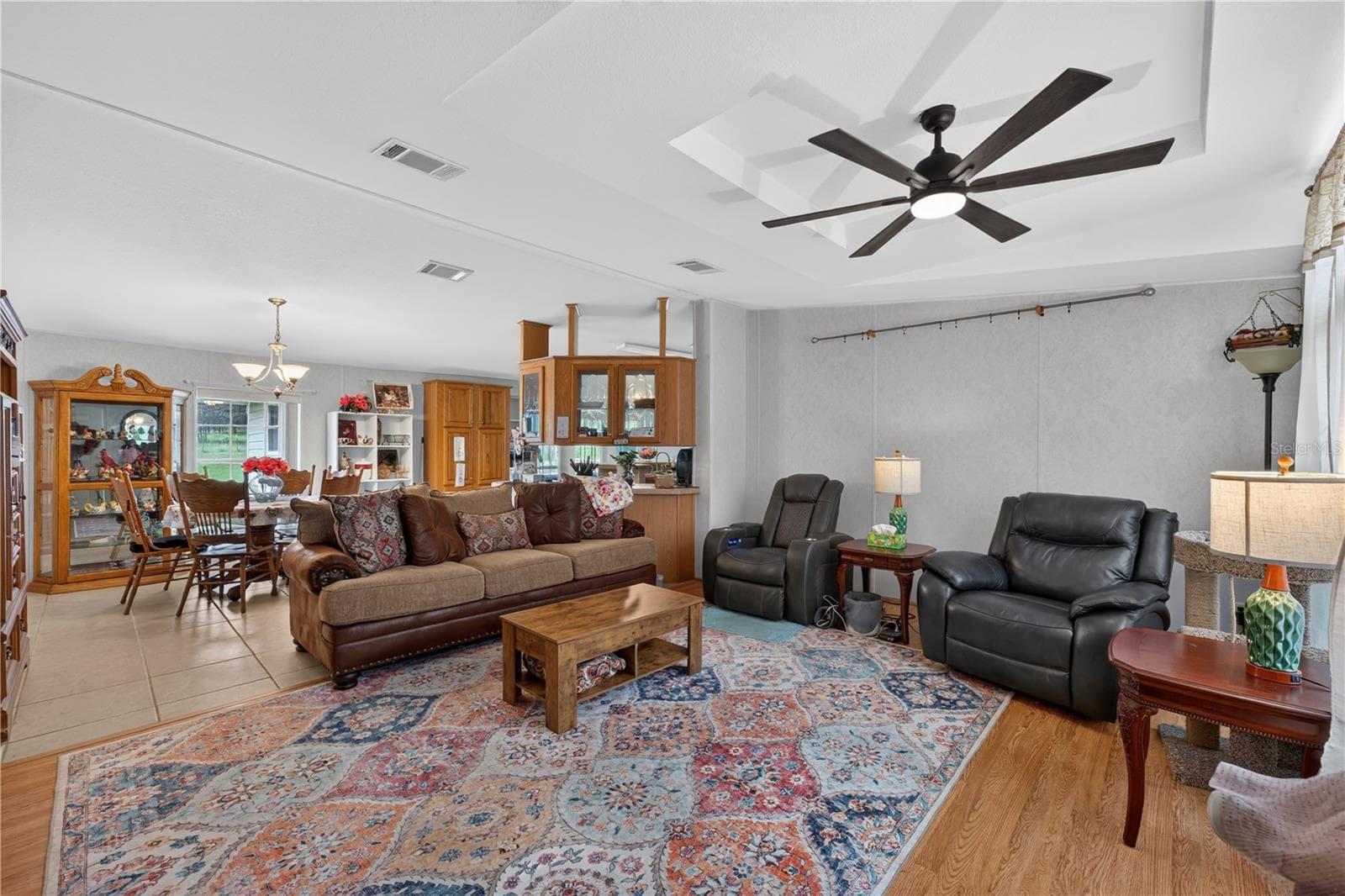 Family Room - 8425 HEATHER DR, ZEPHYRHILLS