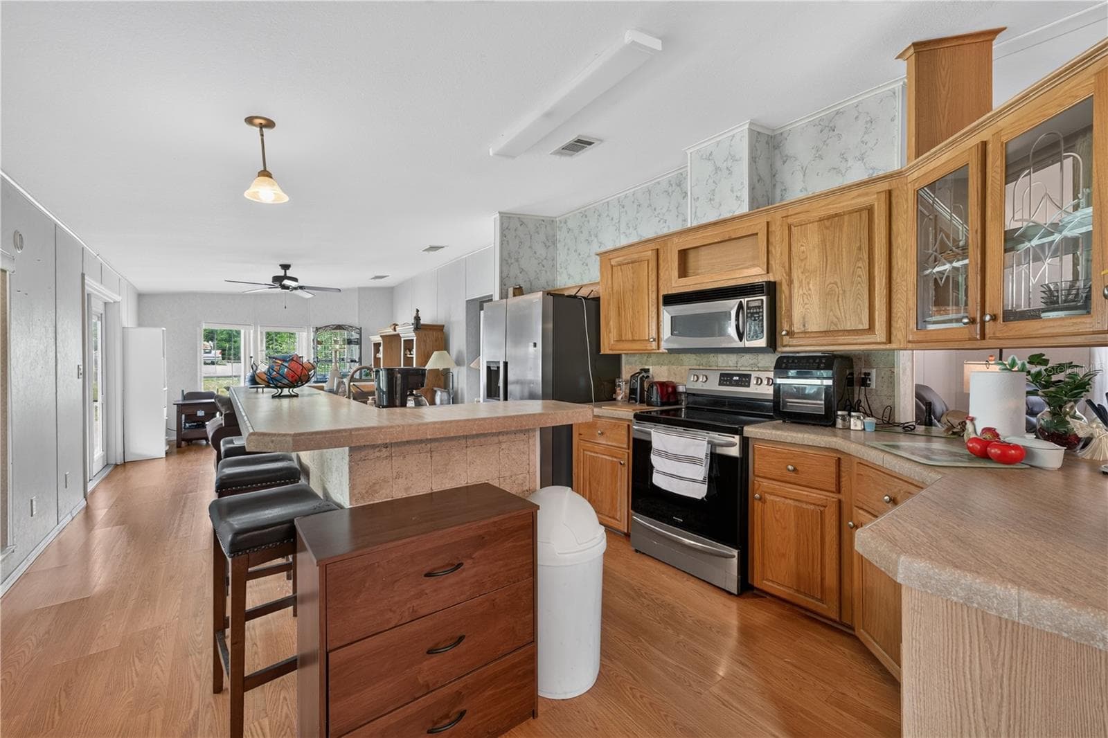 Kitchen - 8425 HEATHER DR, ZEPHYRHILLS