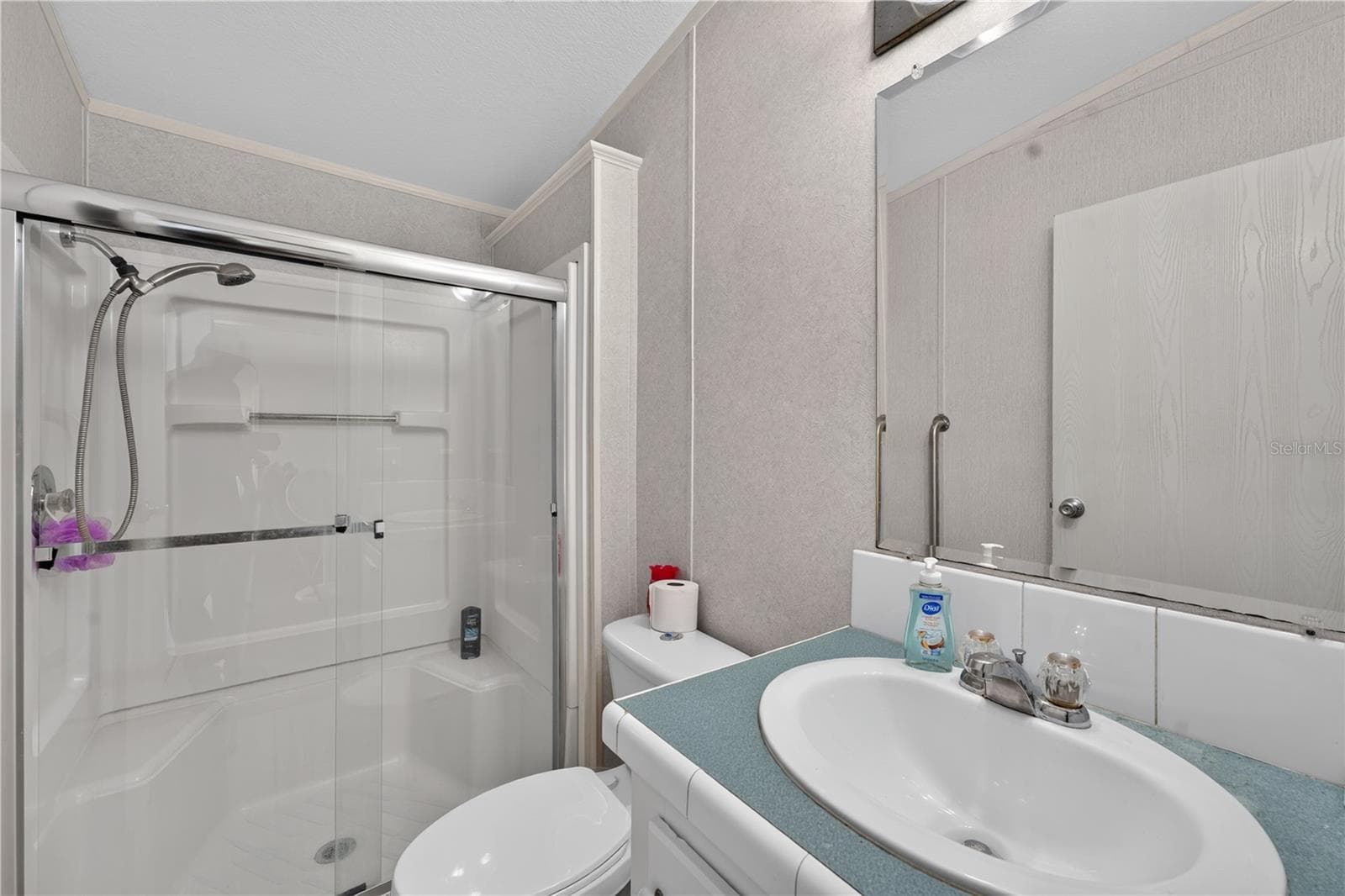 Bathroom 2 - 8425 HEATHER DR, ZEPHYRHILLS