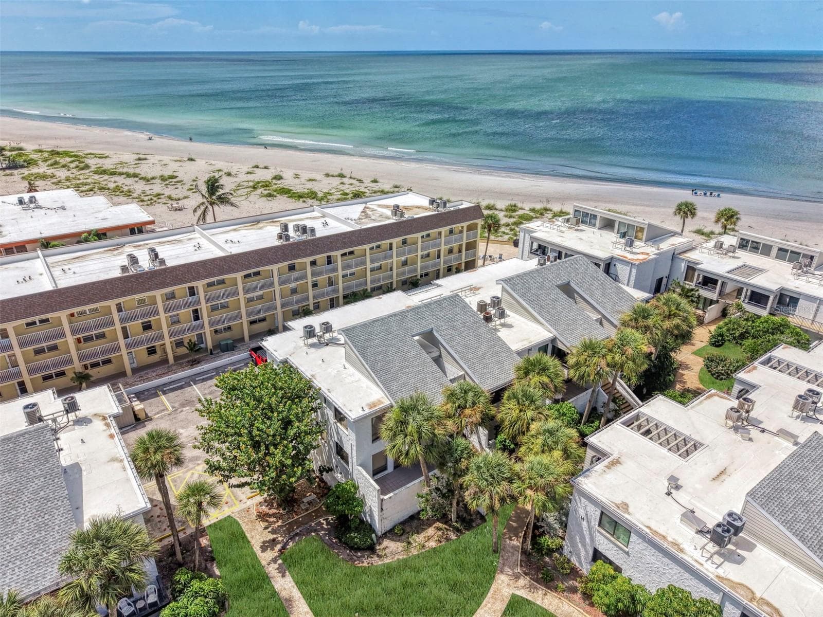 Condominium at 1555 TARPON CENTER DR #I-161, VENICE, photo 5 of 63