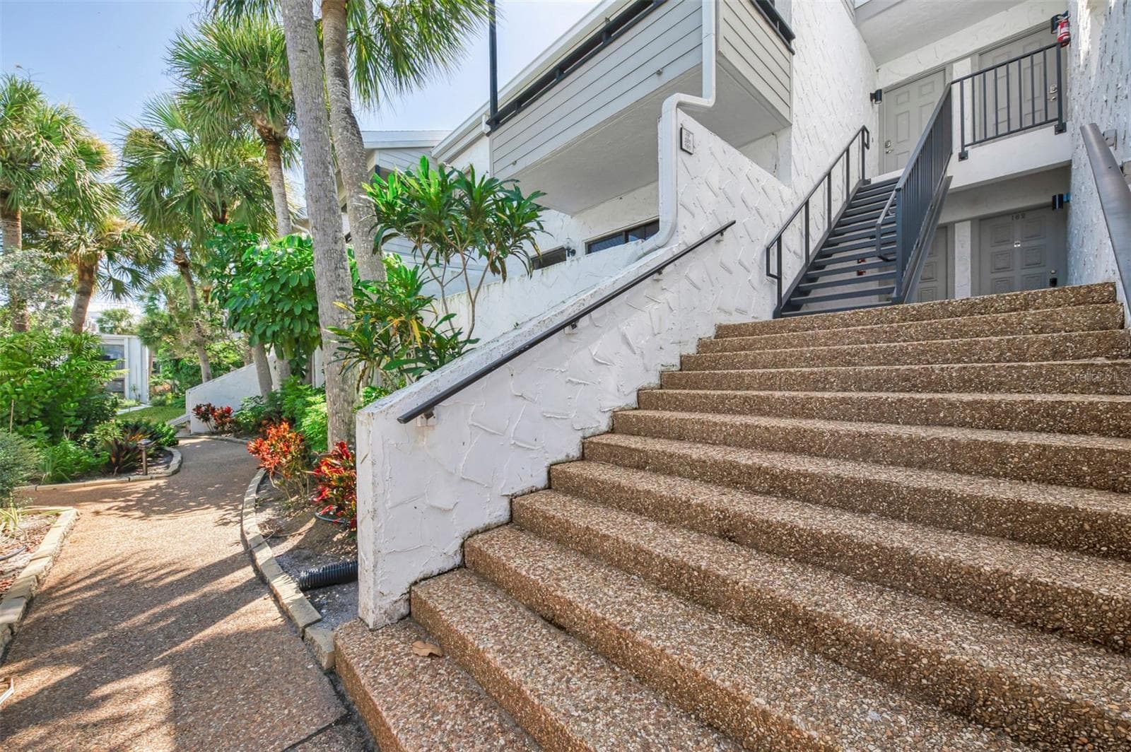 Condominium at 1555 TARPON CENTER DR #I-161, VENICE, photo 8 of 63